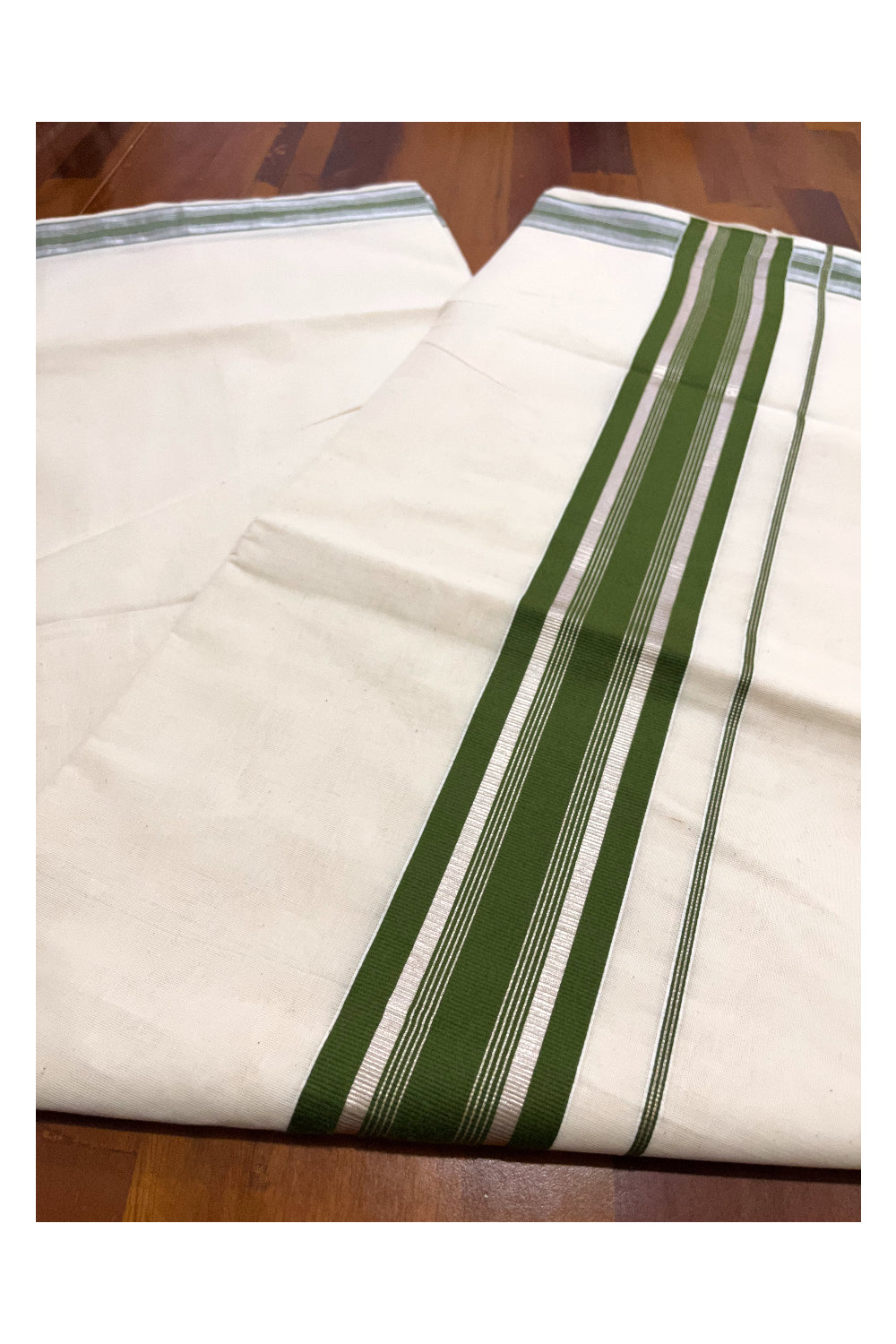 Pure Cotton Kerala Saree with Green and Silver Kasavu Border (Onam Saree 2023)