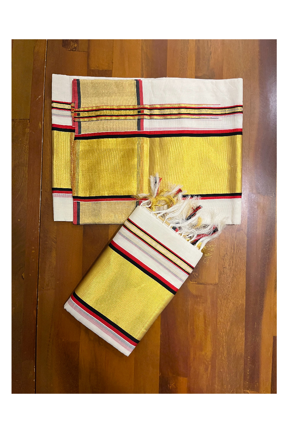 Southloom Premium Balaramapuram Unakkupaavu Handloom Cotton Wedding Kasavu Set Mundu with Red Black Border. 2.80 Mtrs