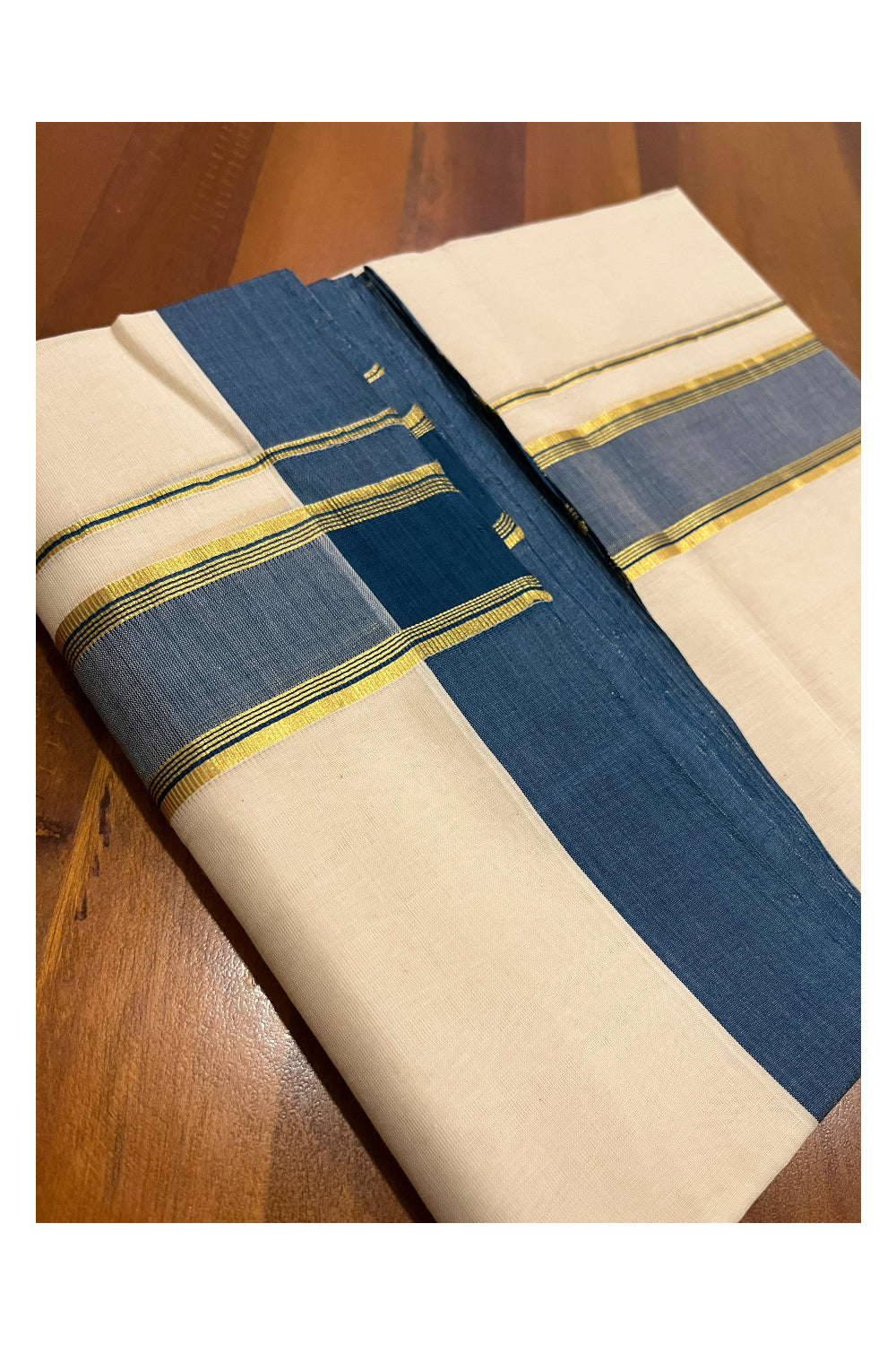 Southloom Premium Balaramapuram Unakkupaavu Handloom Mundu with Blue and Kasavu Border (South Indian Kerala Dhoti)