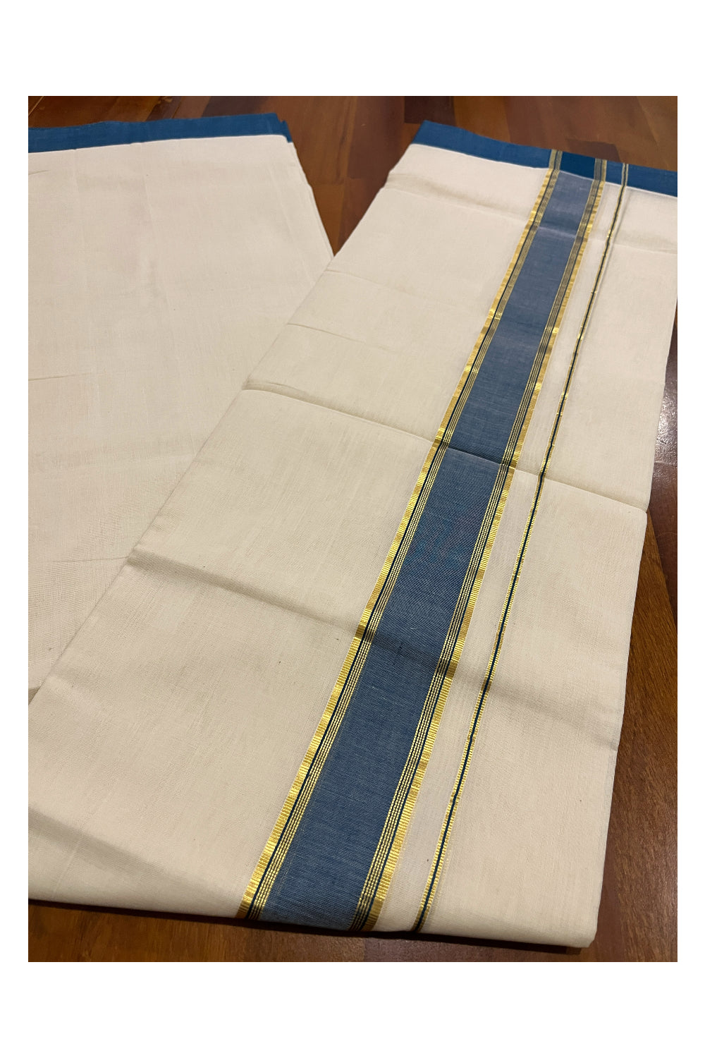 Southloom Premium Balaramapuram Unakkupaavu Handloom Mundu with Blue and Kasavu Border (South Indian Kerala Dhoti)