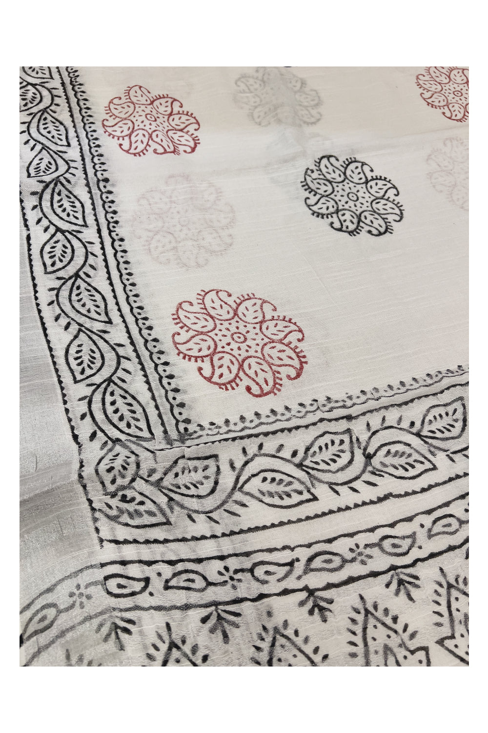 Southloom Linen White Red and Black Designer Saree