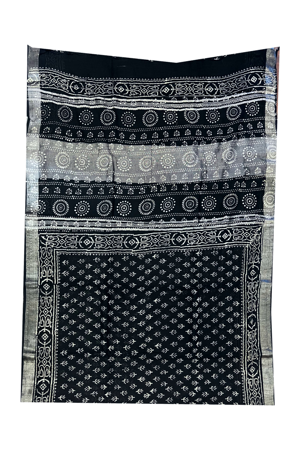 Southloom Linen Black and White Designer Saree