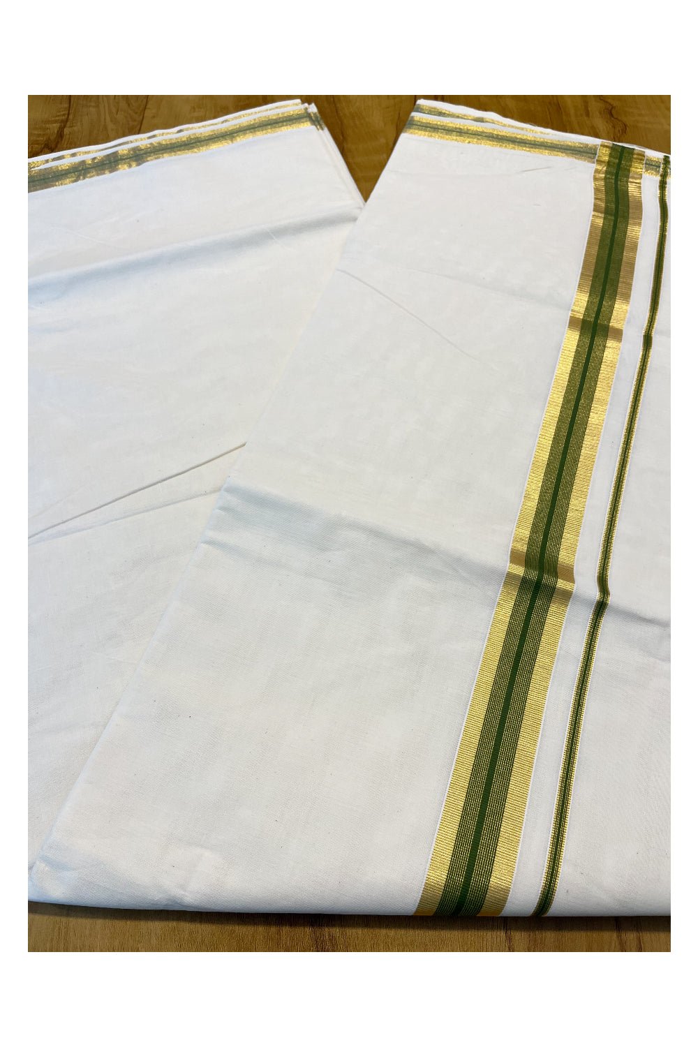 Kerala Pure Cotton Plain Saree with Kasavu and Green Border