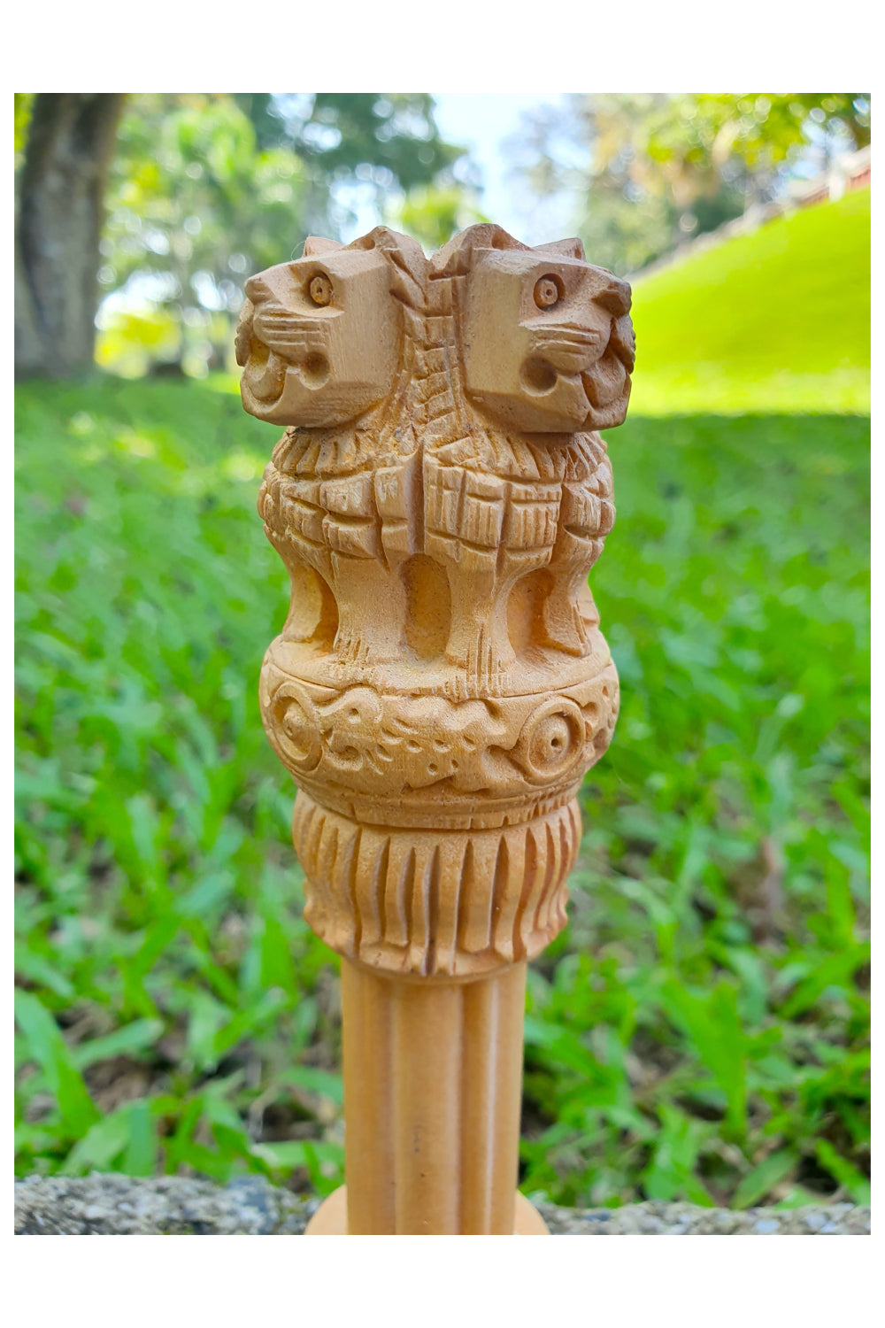 Southloom Handmade Asoka Lion Pillar Handicraft (Carved from White Wood)