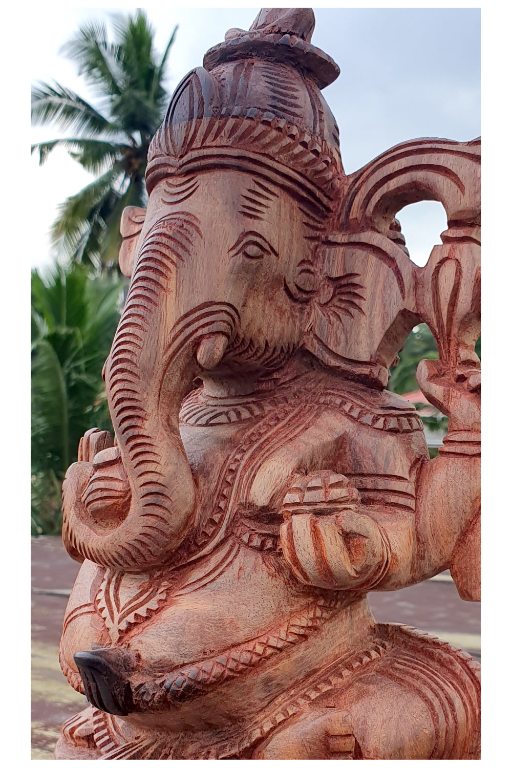 Southloom Handmade Ganesha Handicraft (Raw Rose Wood Finish)