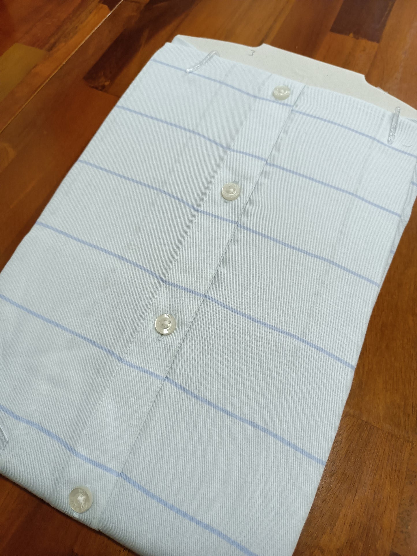Pure Cotton Light Blue Lines Shirt (42 FS)
