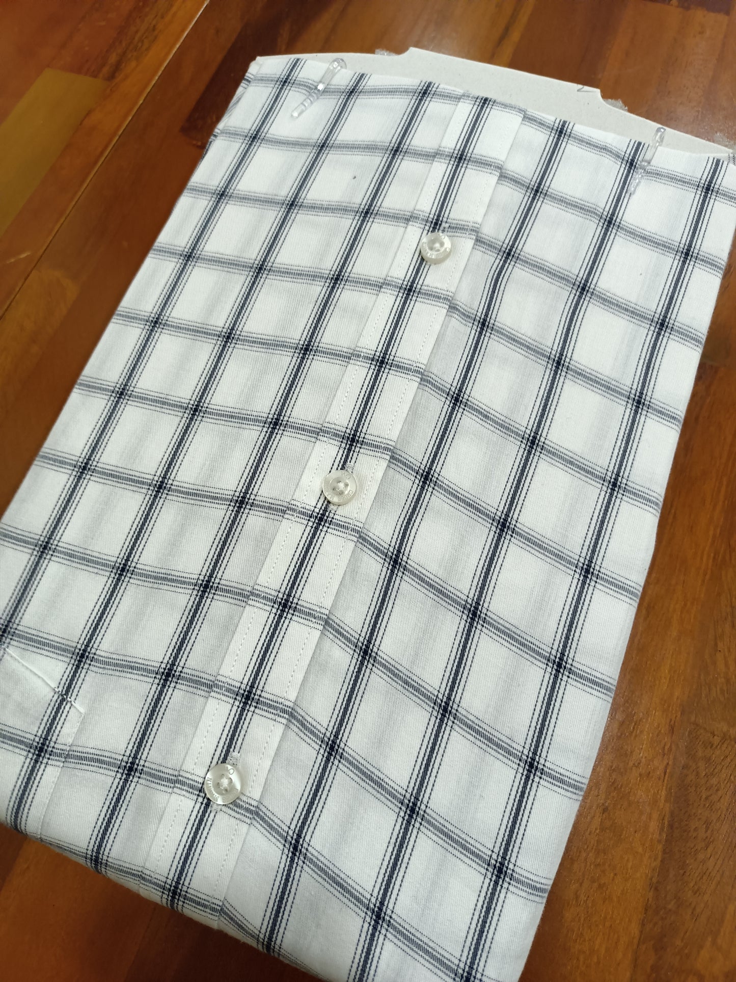 Pure Cotton Black And White Checkered Shirt (42 HS)