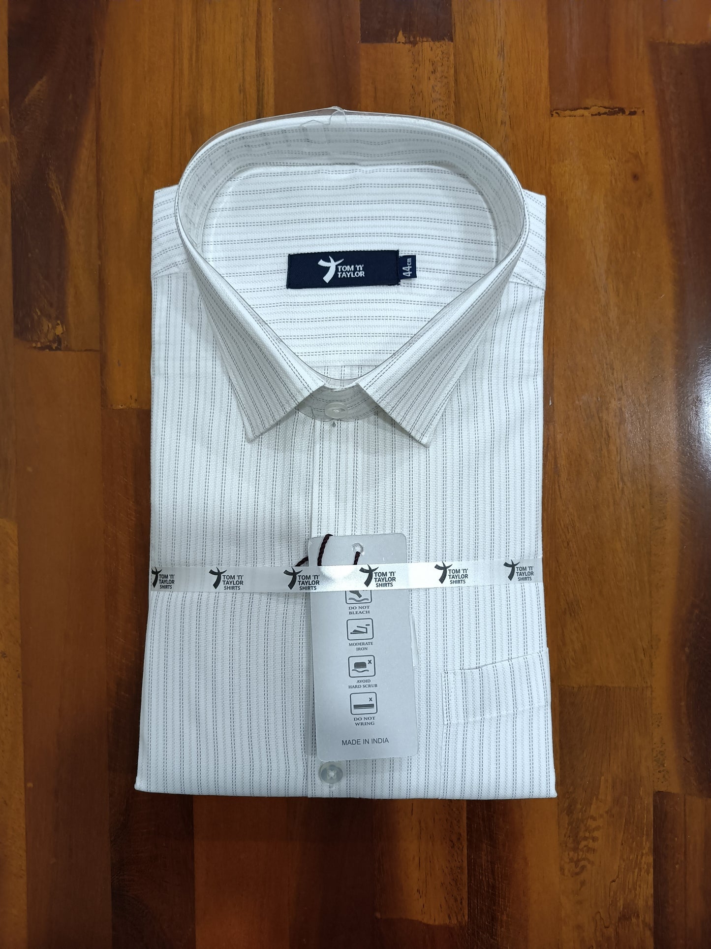 Pure Cotton White Lines  Shirt (44 FS)