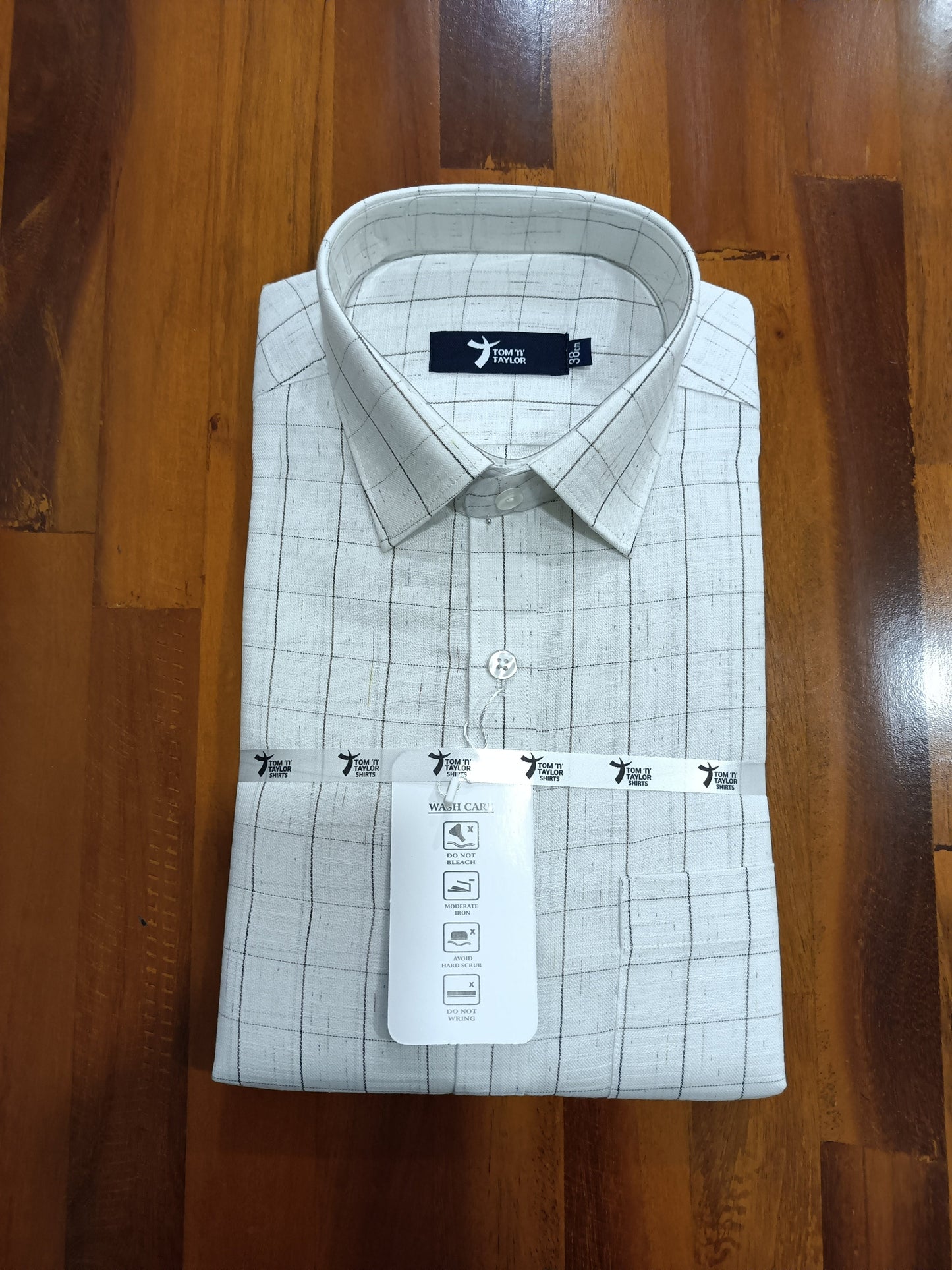 Pure Cotton White Checkered Shirt (38 FS)