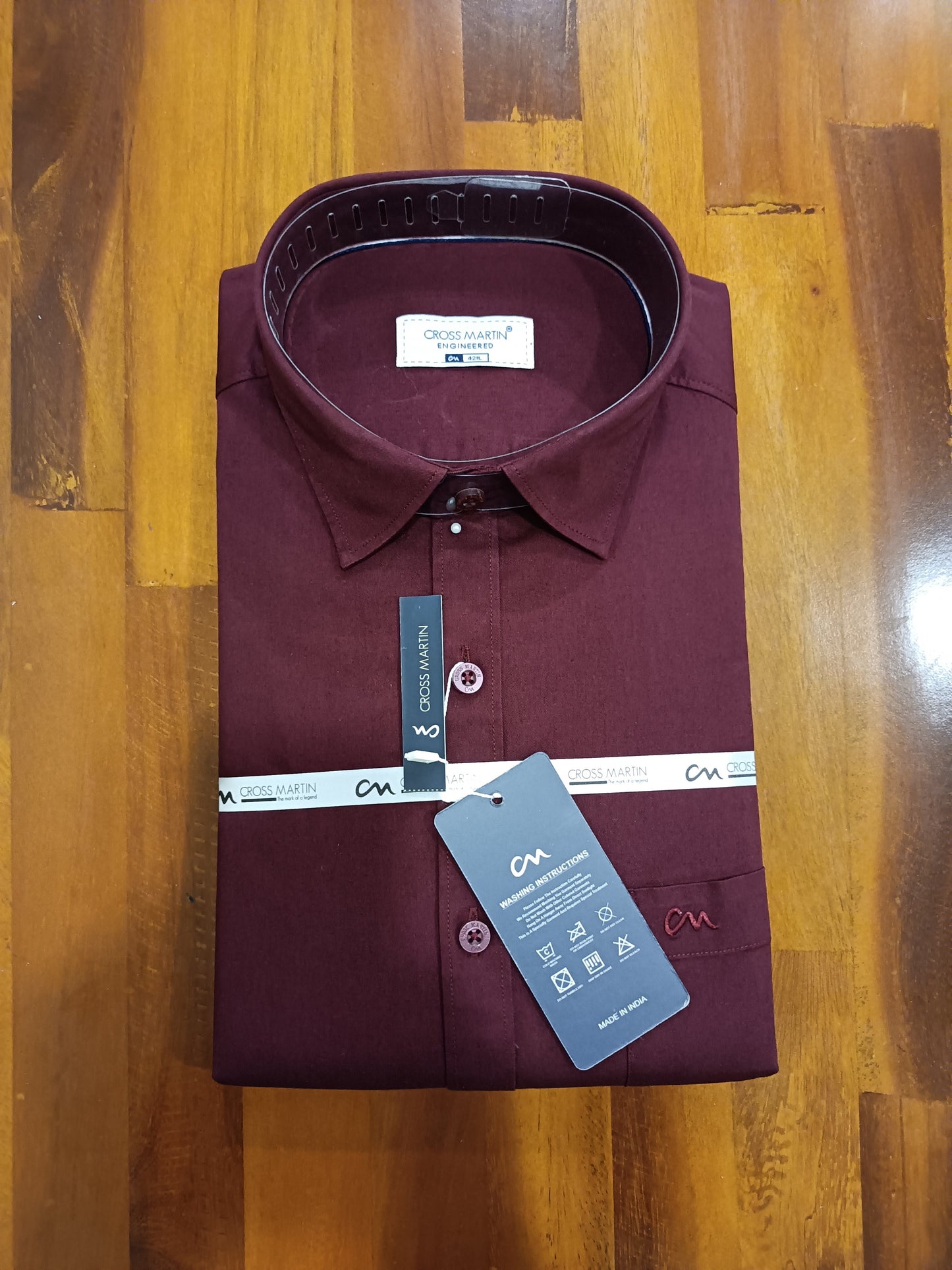 Pure Cotton Dark Maroon Solid Shirt (42 FS)