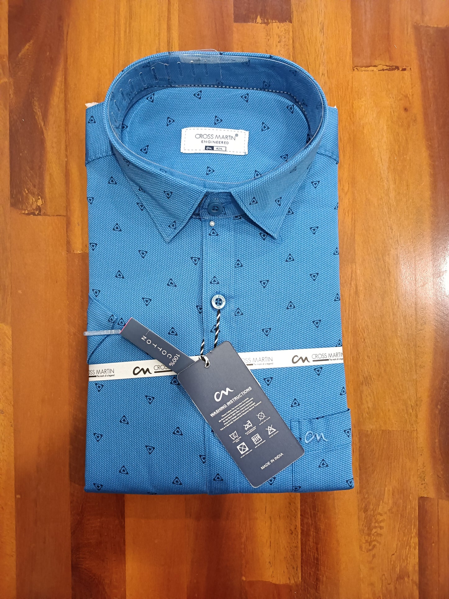 Pure Cotton Blue Printed Shirt (42 HS)