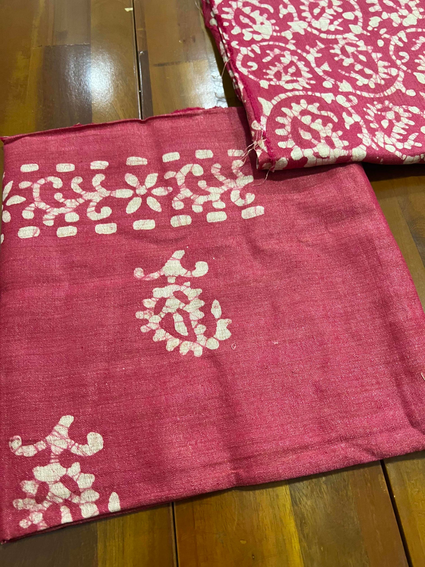 Southloom™ Pure Cotton Churidar Salwar Suit Material in Pinkish Red with Baswara Prints