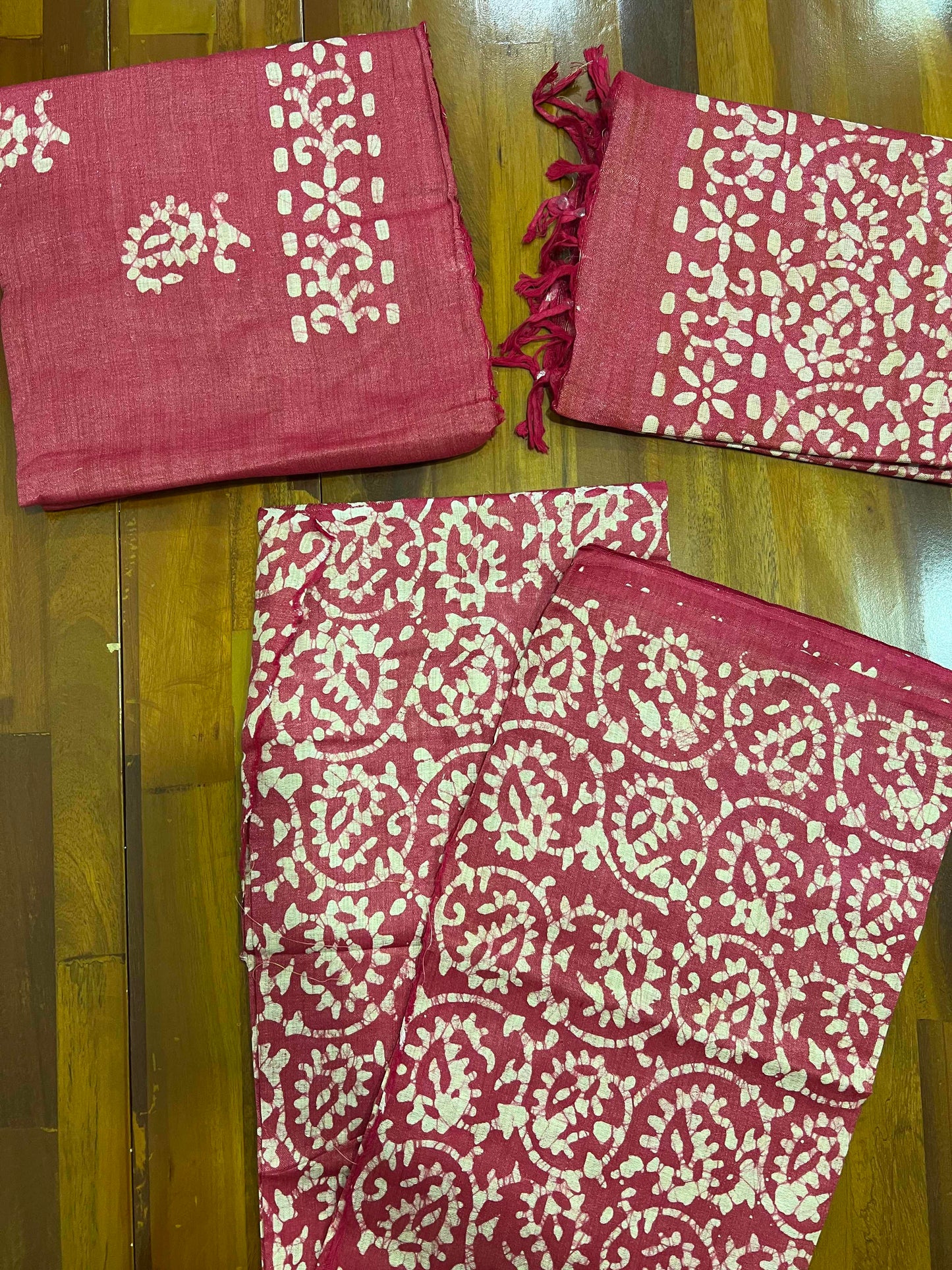 Southloom™ Pure Cotton Churidar Salwar Suit Material in Pinkish Red with Baswara Prints