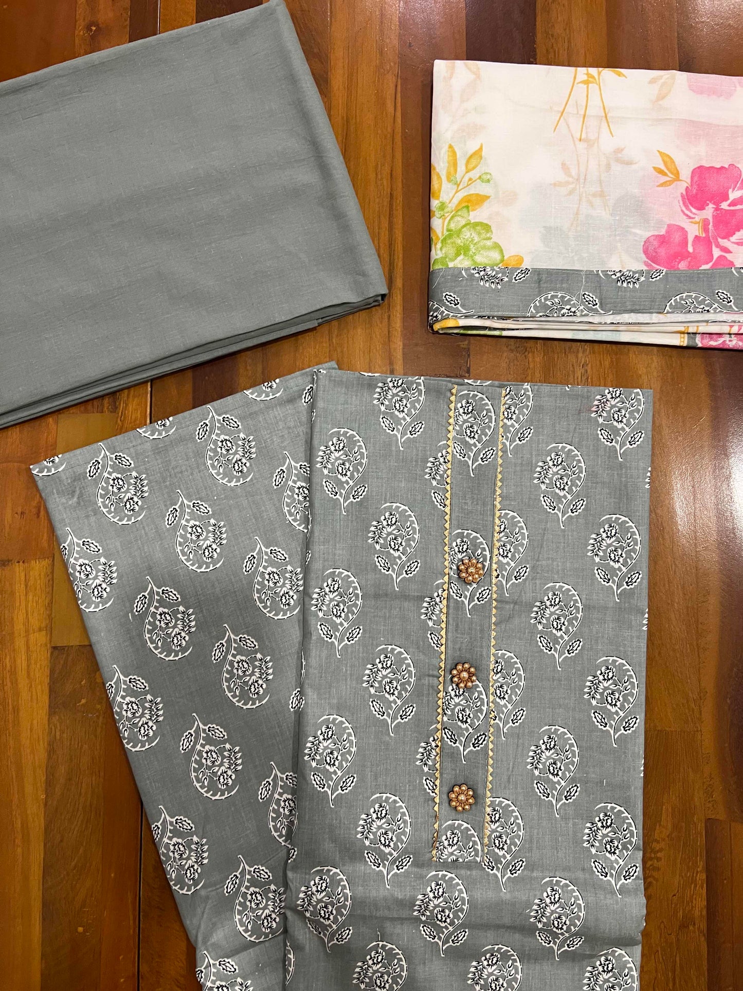 Southloom™ Cotton Churidar Salwar Suit Material in Grey with Prints