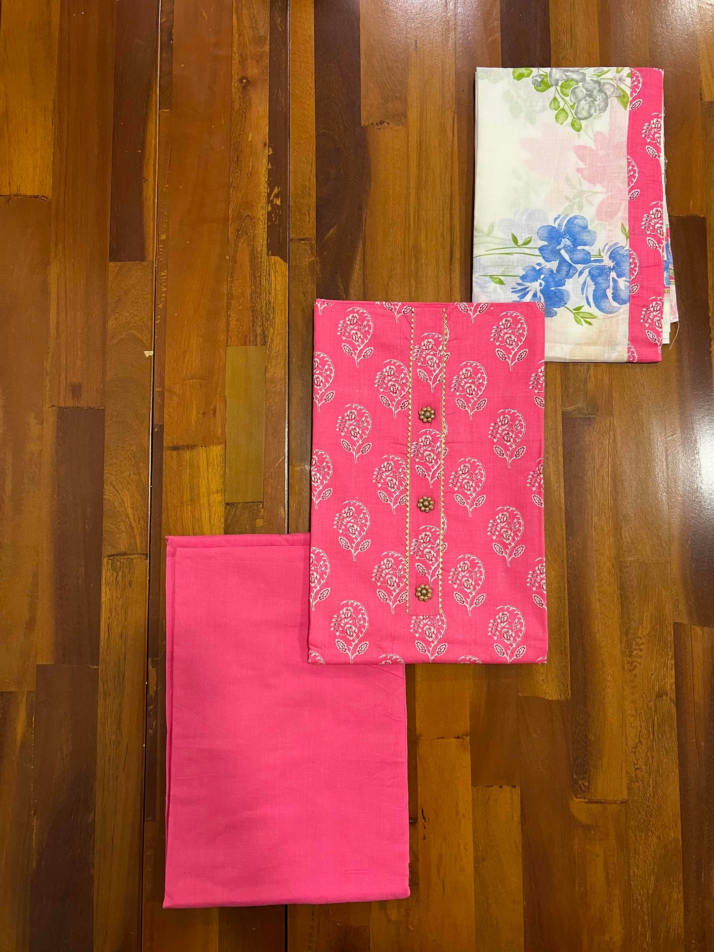 Southloom™ Cotton Churidar Salwar Suit Material in Pink with Prints