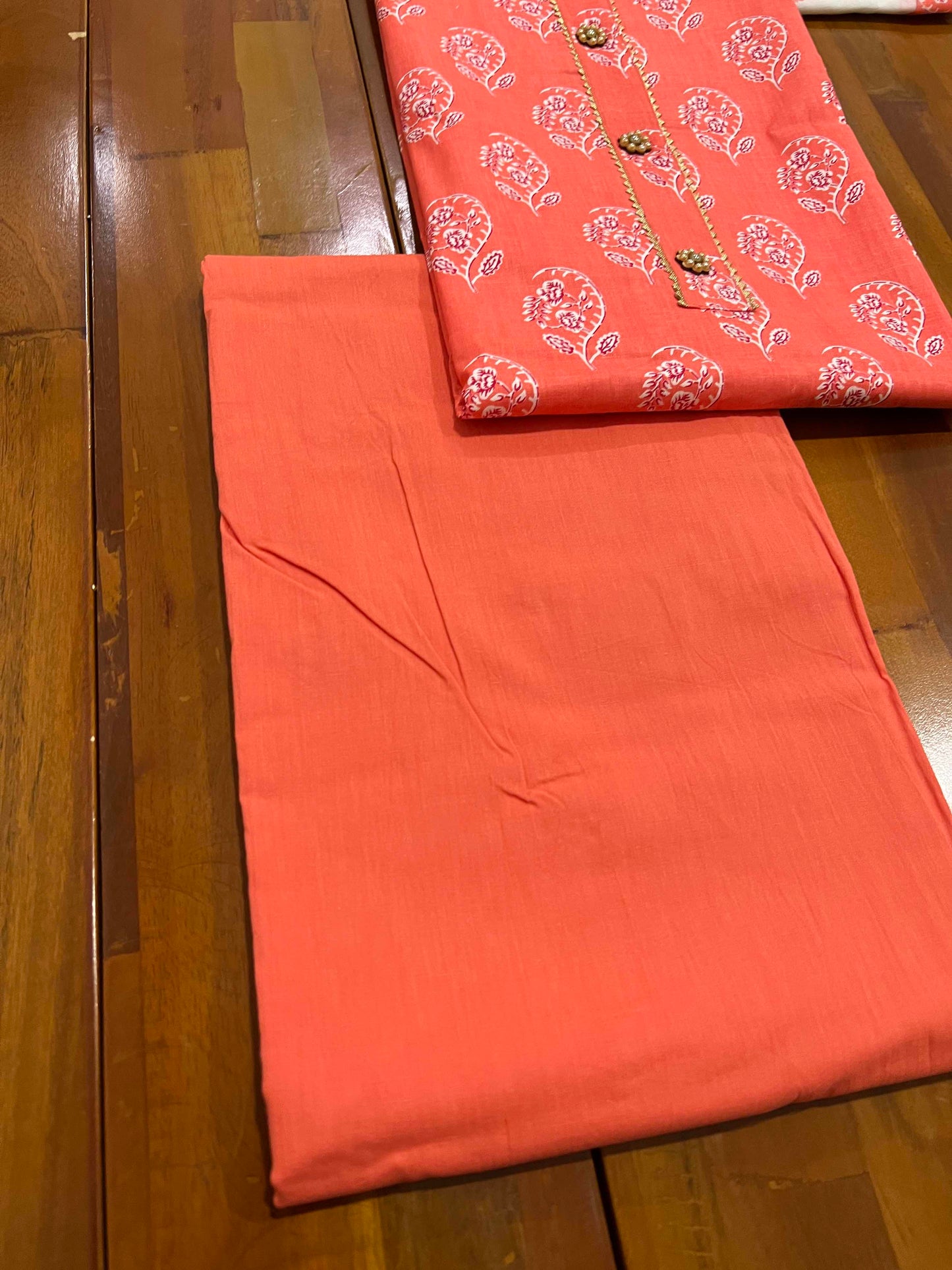 Southloom™ Cotton Churidar Salwar Suit Material in Peach with Prints