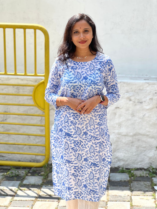 Southloom Jaipur Cotton Blue Paisley Hand Block Printed White Kurti