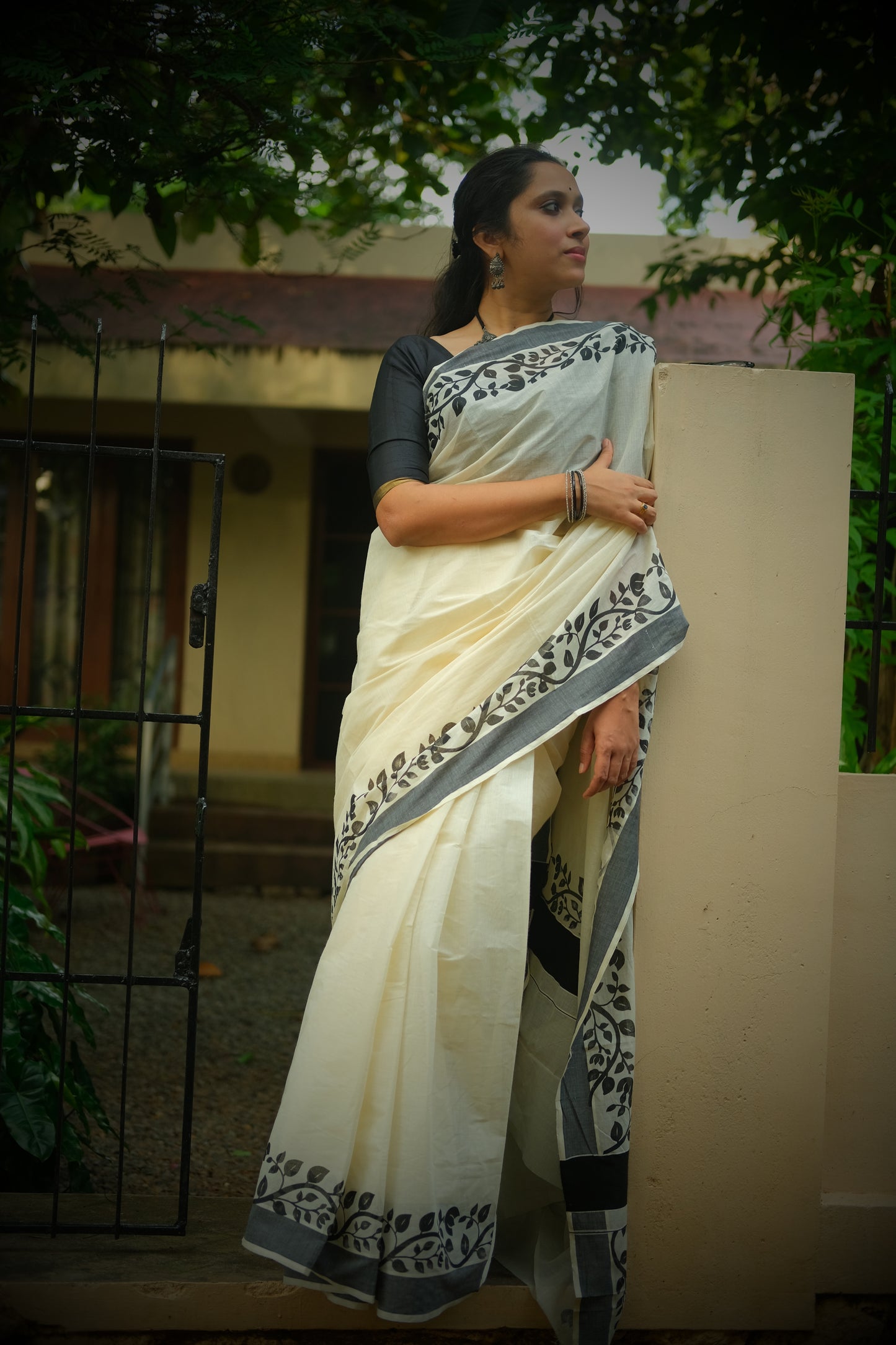 Southloom Original Design Onam Kerala Saree with Floral Vines Block Print