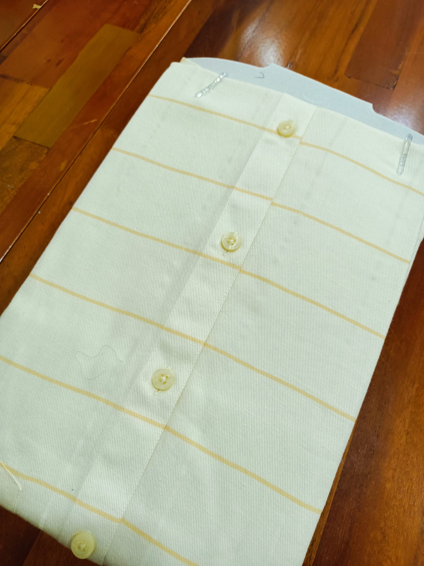 Pure Cotton Yellow Stripes Shirt (40 HS)