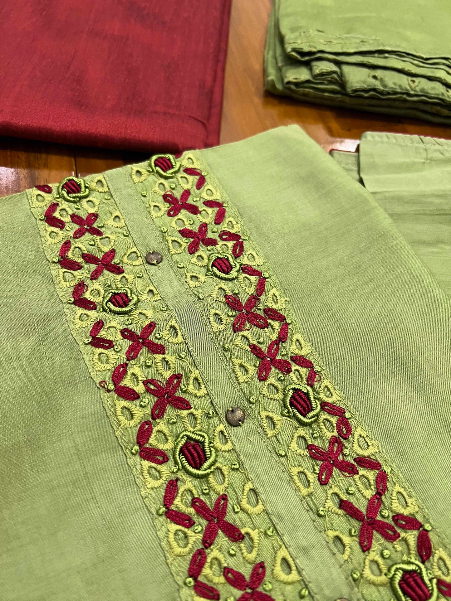 Southloom™ Cotton Churidar Salwar Suit Material in Light Green and Red with Embroidery Work