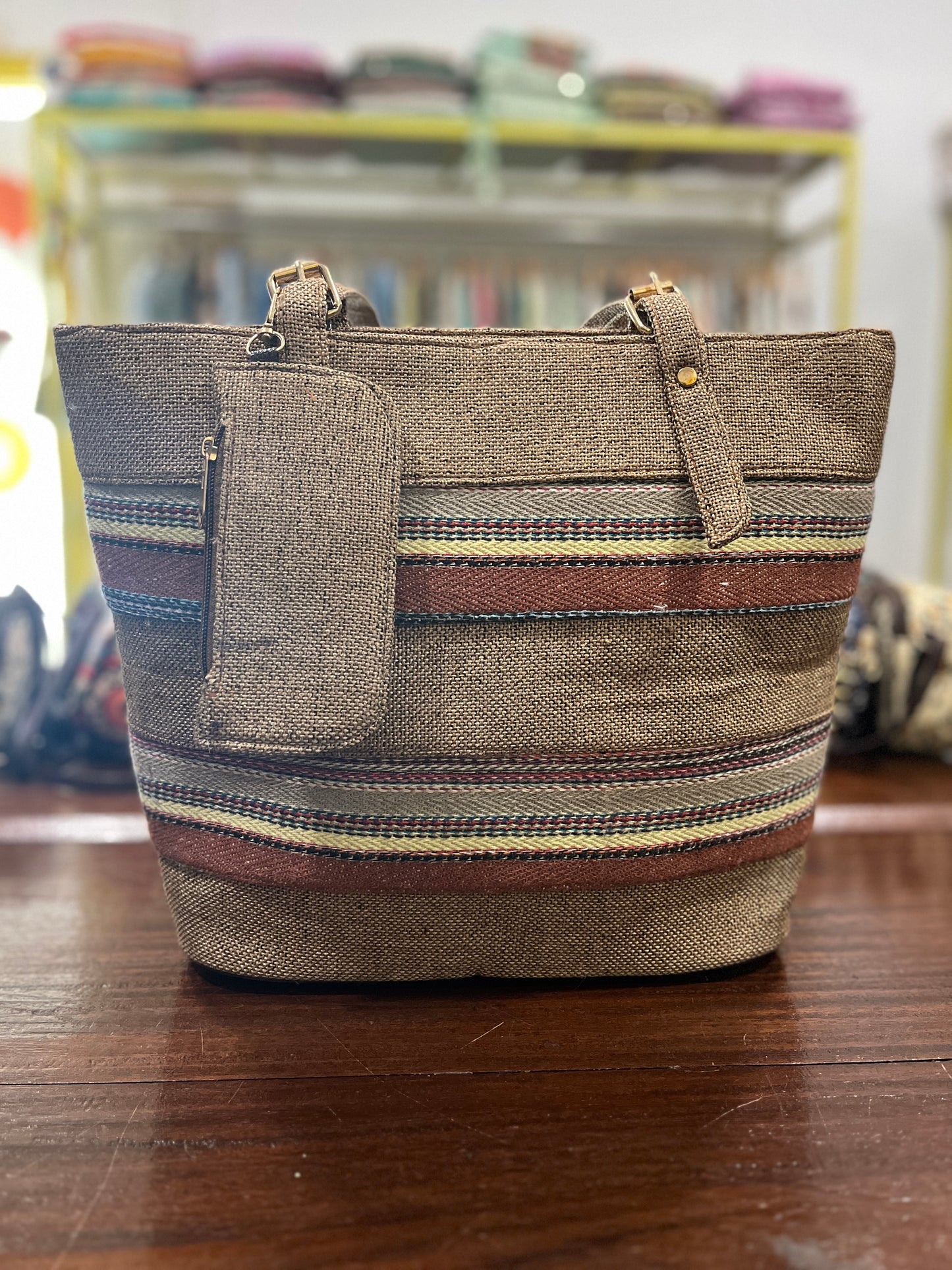 Southloom™ Handmade Brown Handbag (Include 1 Pouch)