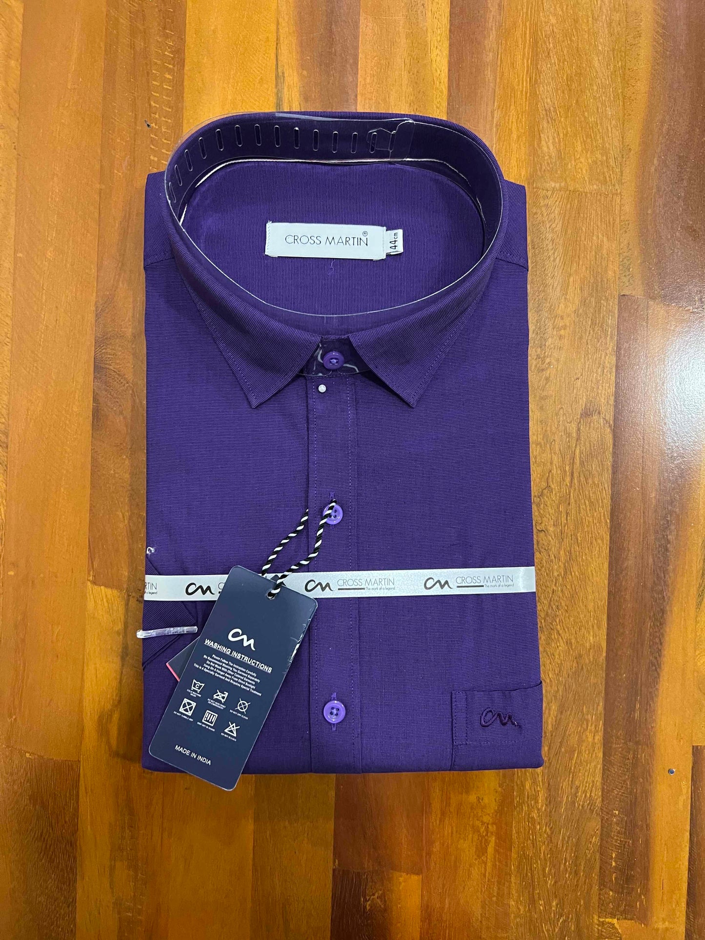 Pure Cotton Violet Solid Shirt (44 HS)