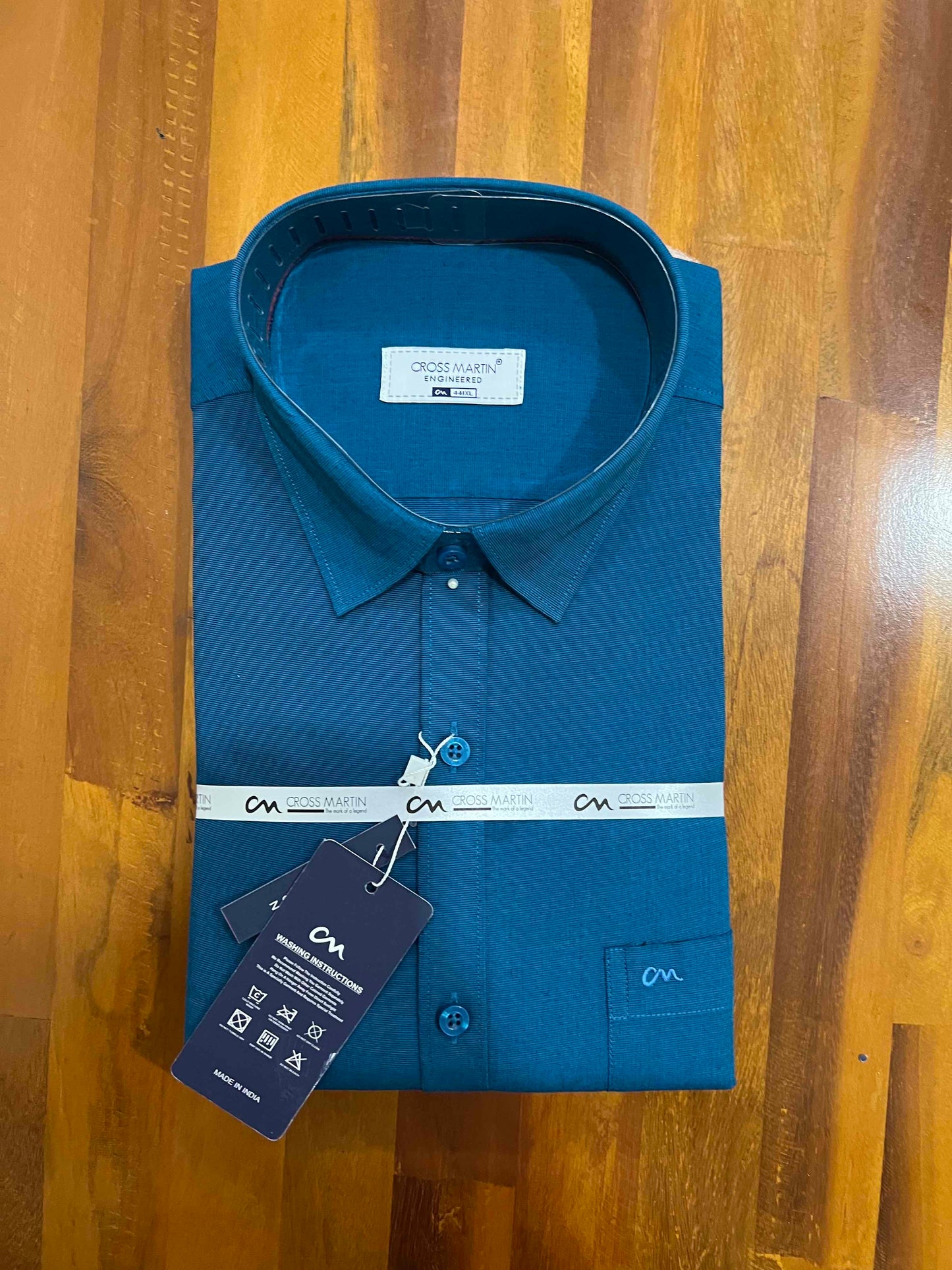 Pure Cotton Blue Solid Shirt (44 FS)