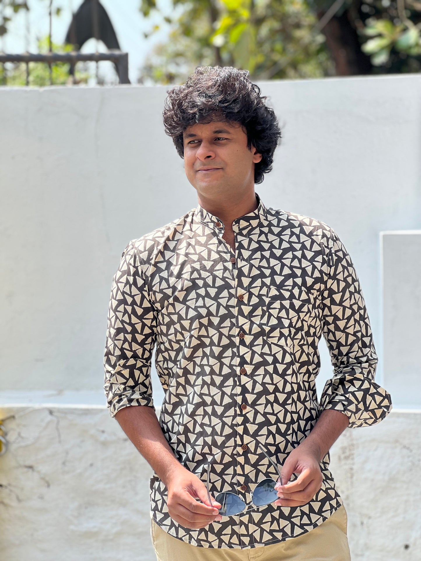 Southloom Jaipur Cotton Black and Cream Hand Block Printed Shirt (Full Sleeves)