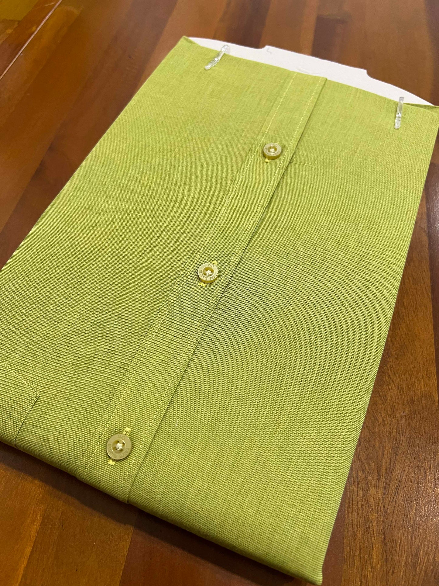 Pure Cotton Light Green Solid Shirt (38 HS)