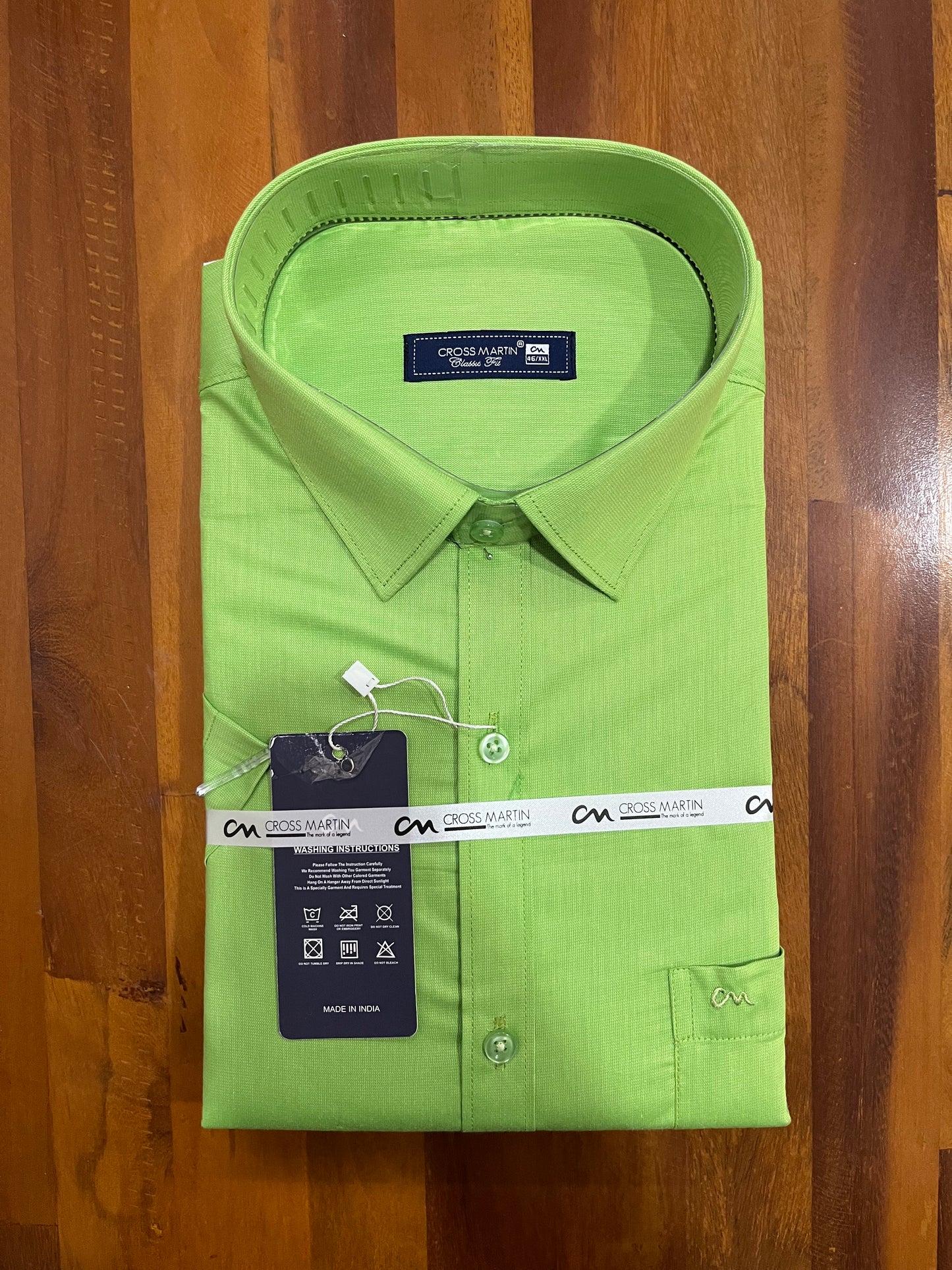 Pure Cotton Light Green Solid Shirt (46 HS)