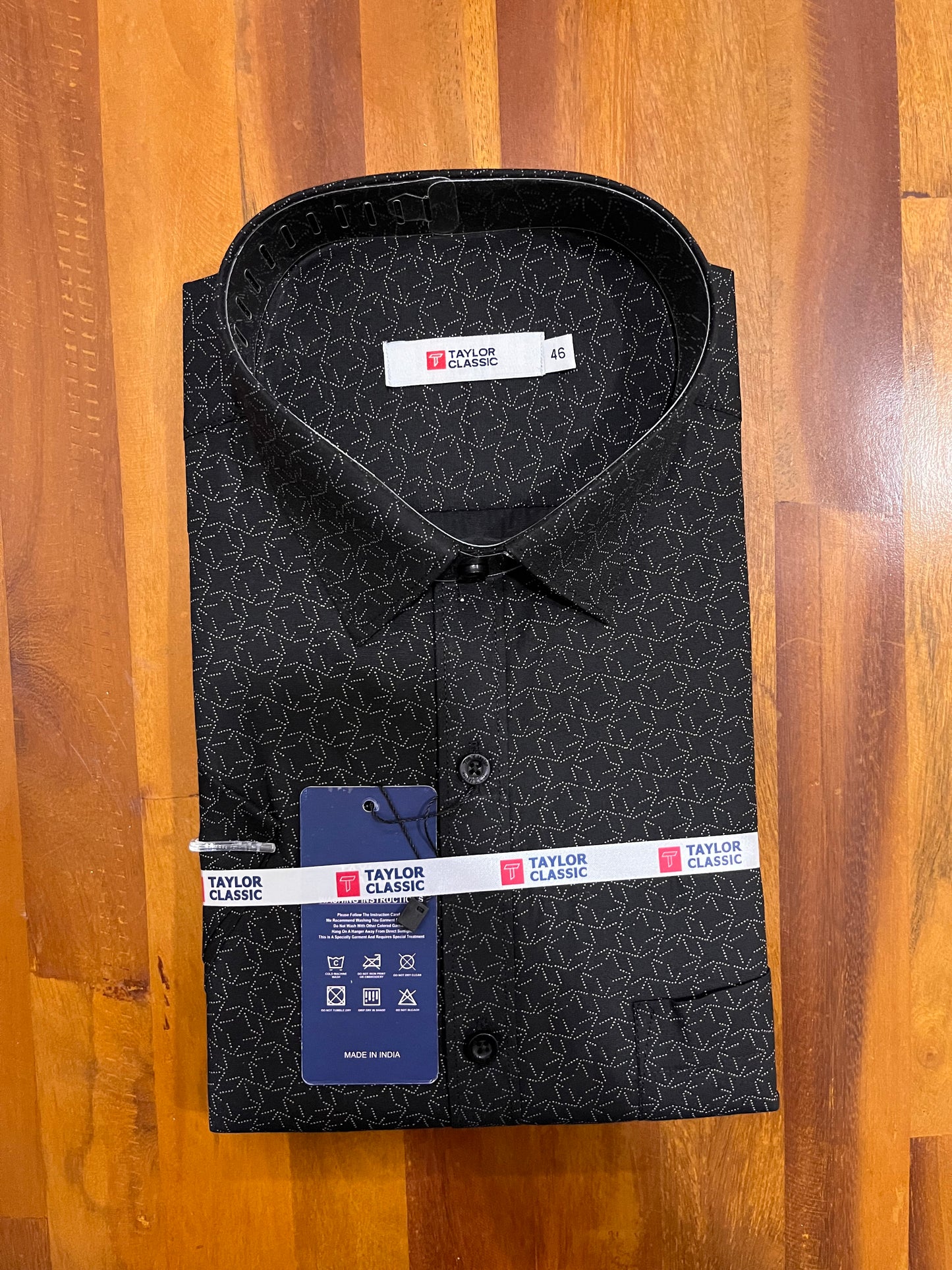 Pure Cotton Black Printed Shirt (46 HS)