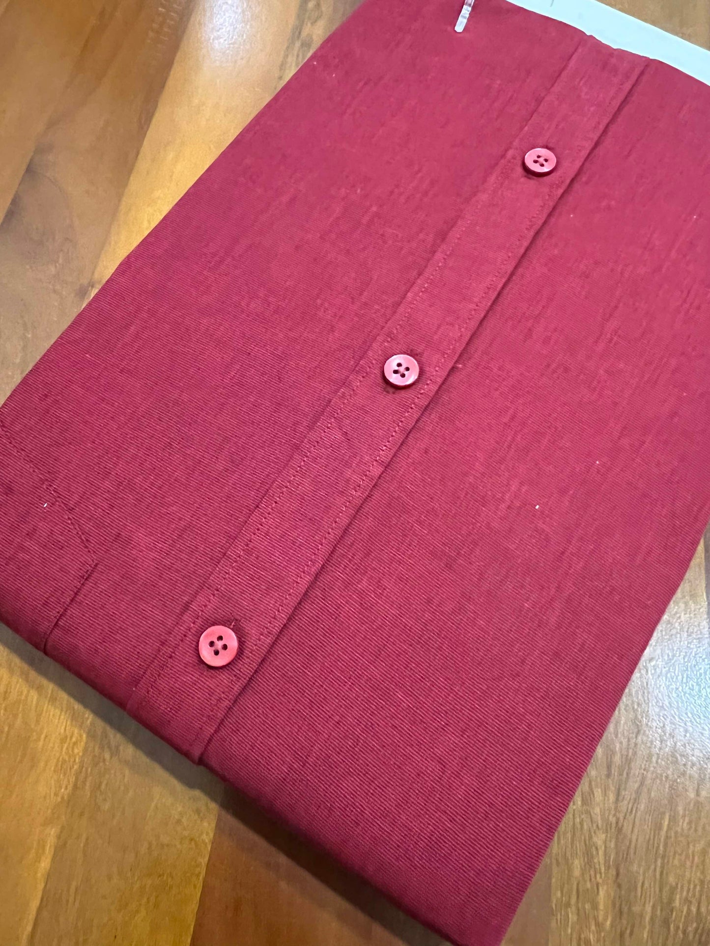 Pure Cotton Maroon Solid Shirt (40 FS)