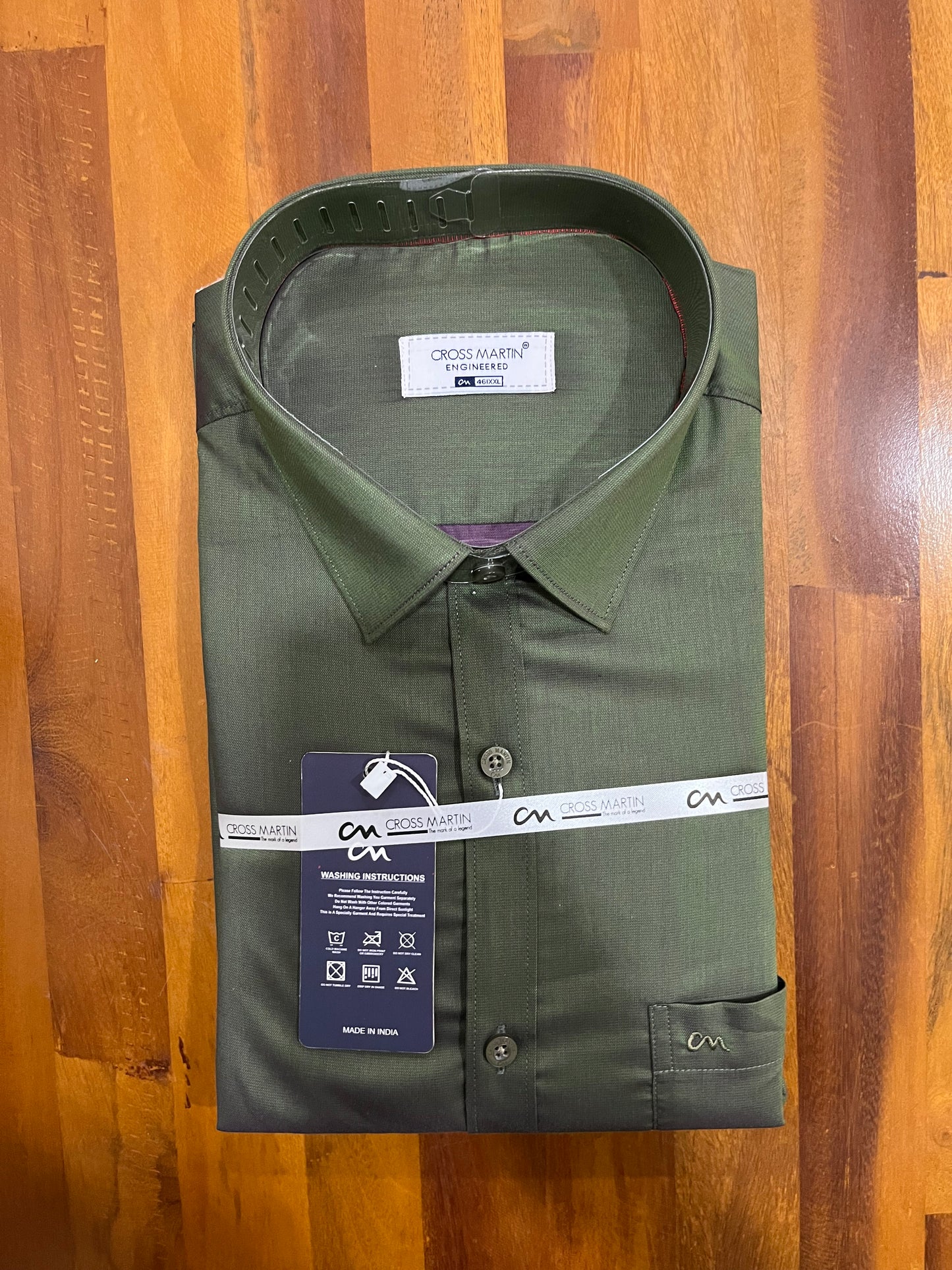 Pure Cotton Green Solid Shirt (46 FS)