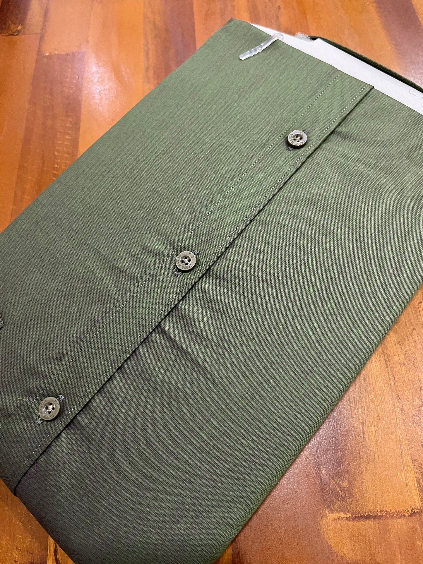 Pure Cotton Green Solid Shirt (46 FS)