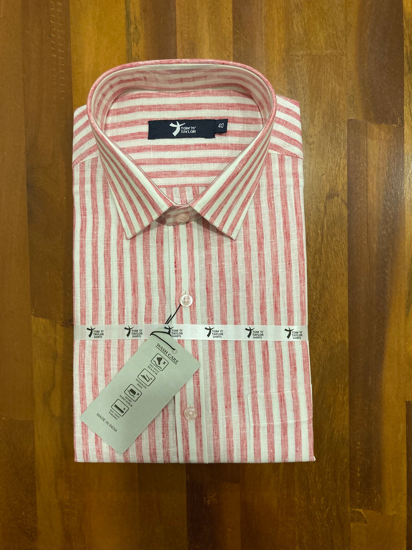 Pure Cotton White & Red Stripes Shirt (40 FS)