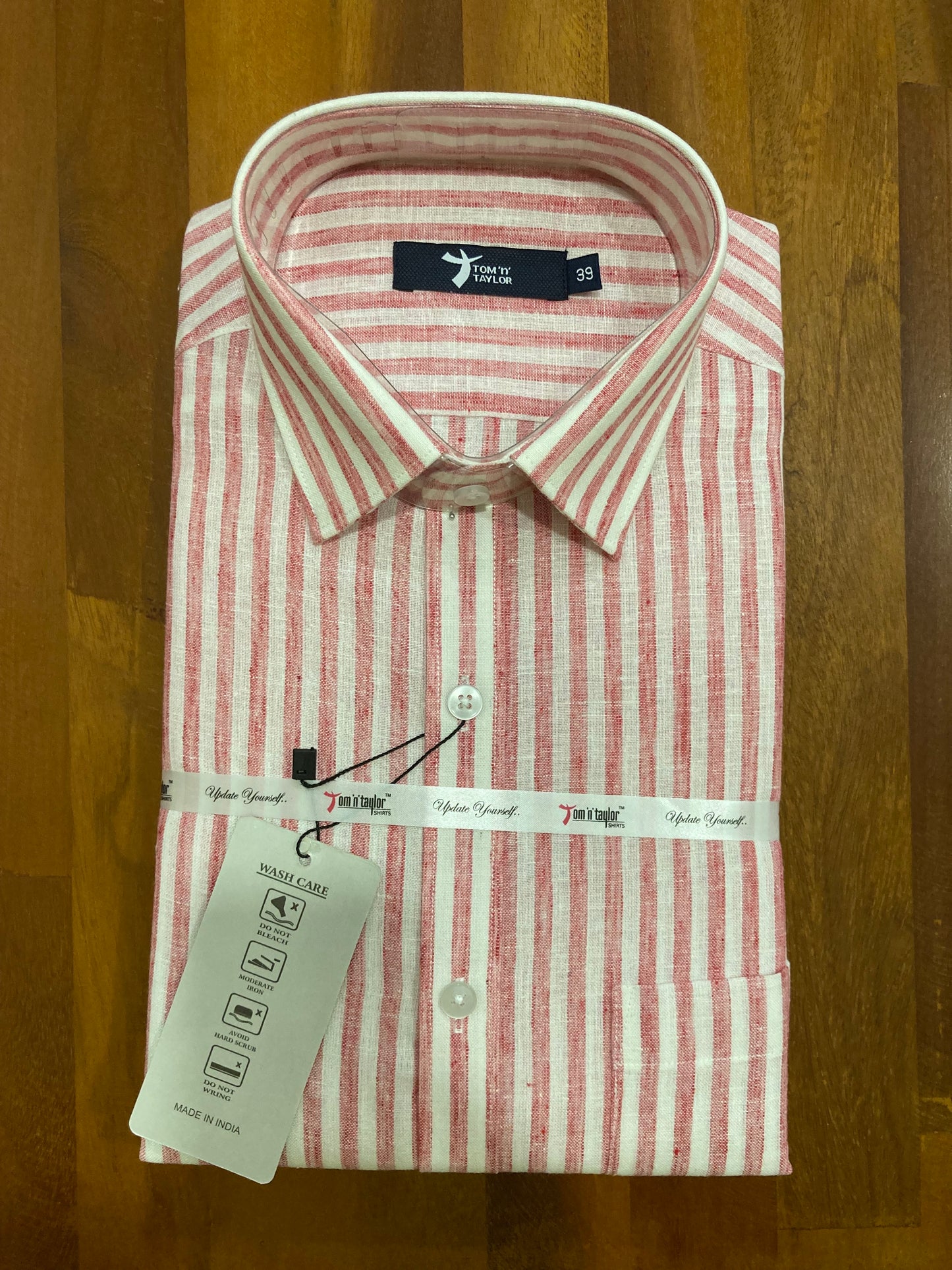 Pure Cotton White And Red Stripes Shirt (38 FS)