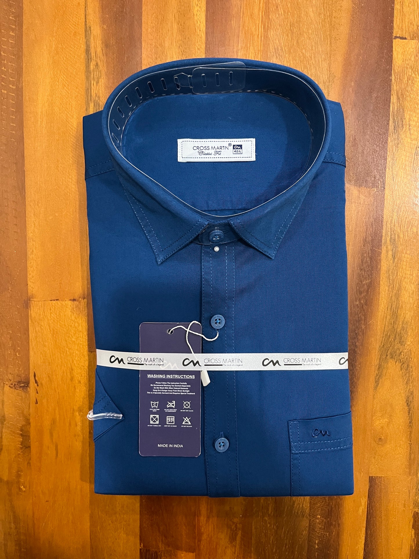 Pure Cotton Dark Blue Solid Shirt (42 HS)