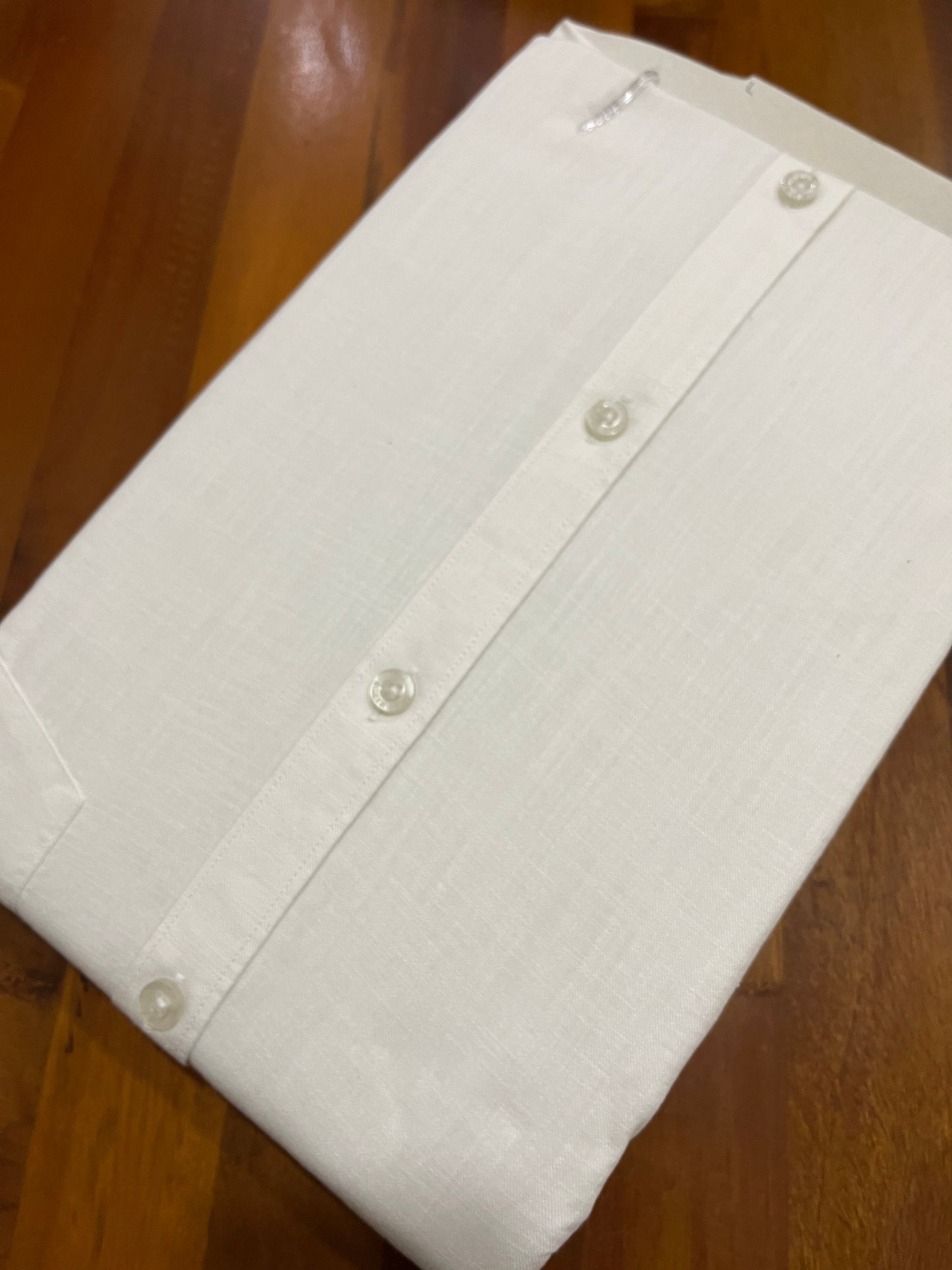 Pure Cotton White Solid Shirt (42 FS)