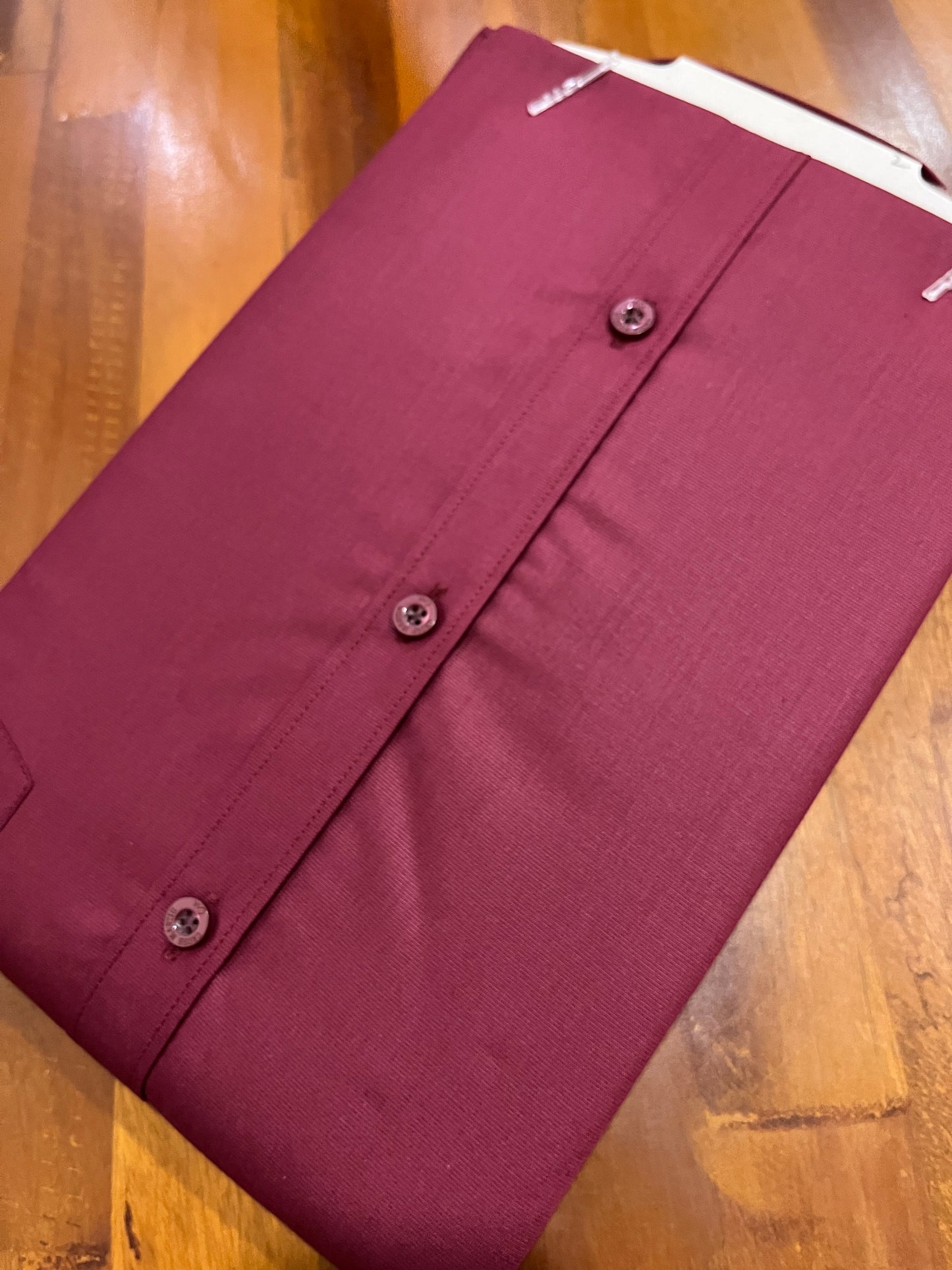 Pure Cotton Maroon Solid Shirt (44 HS)