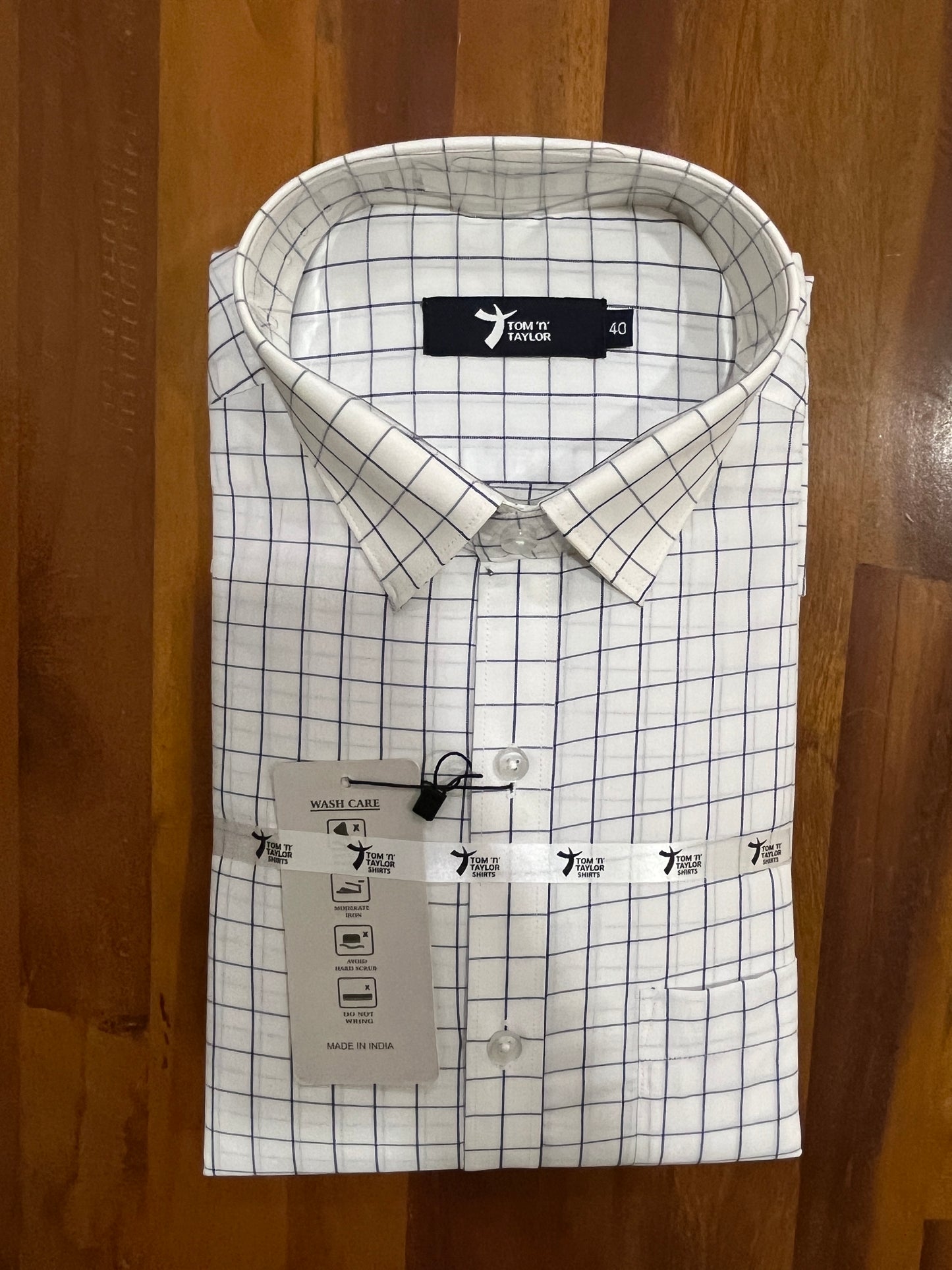 Pure Cotton Off White Checkered Shirt (40 FS)