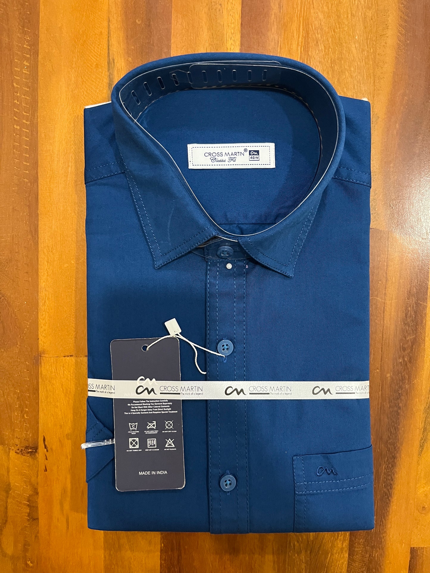 Pure Cotton Blue Solid Shirt (40 HS)