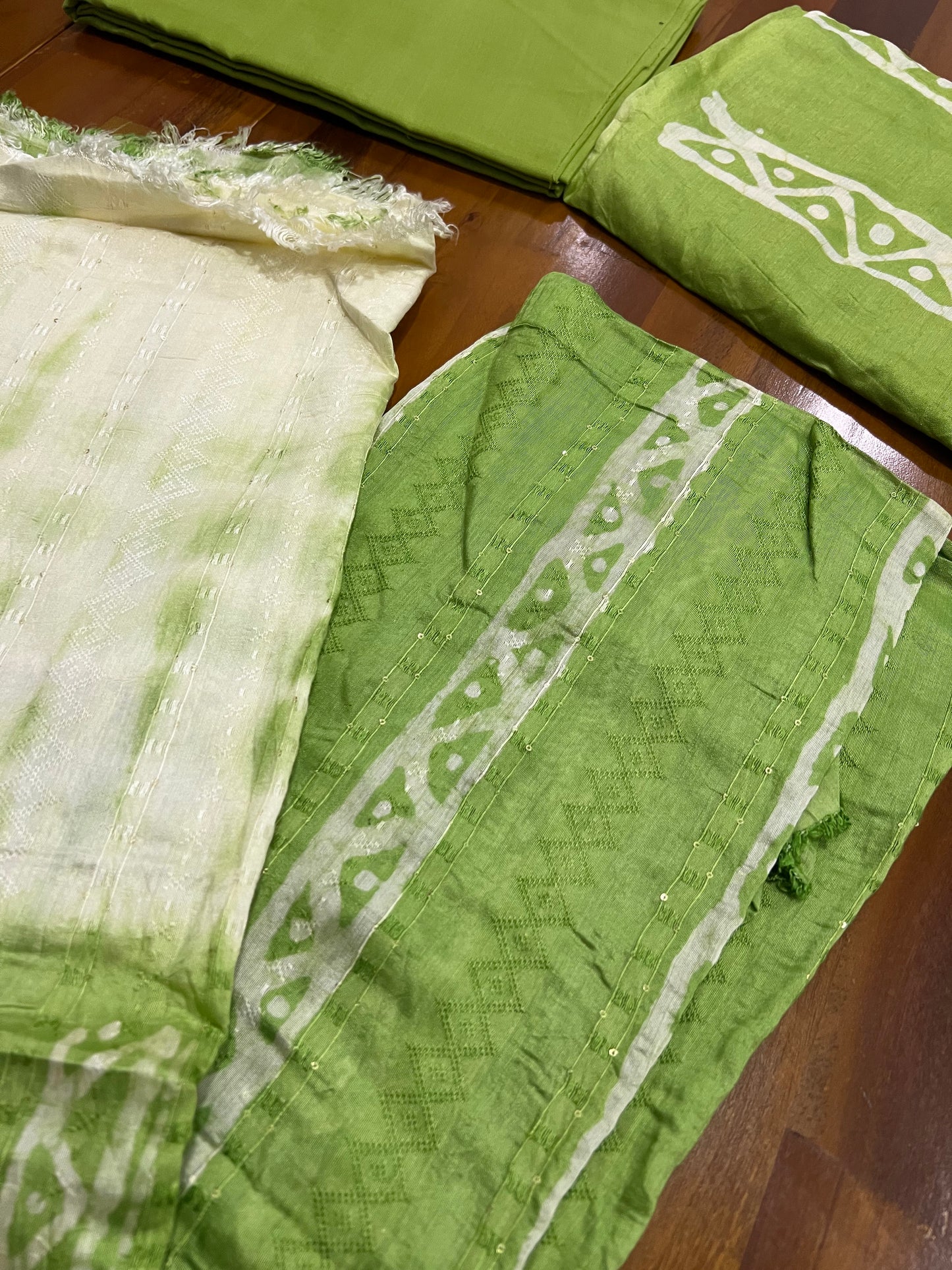 Southloom™ Cotton Churidar Salwar Suit Material in Light Green with Printed Design