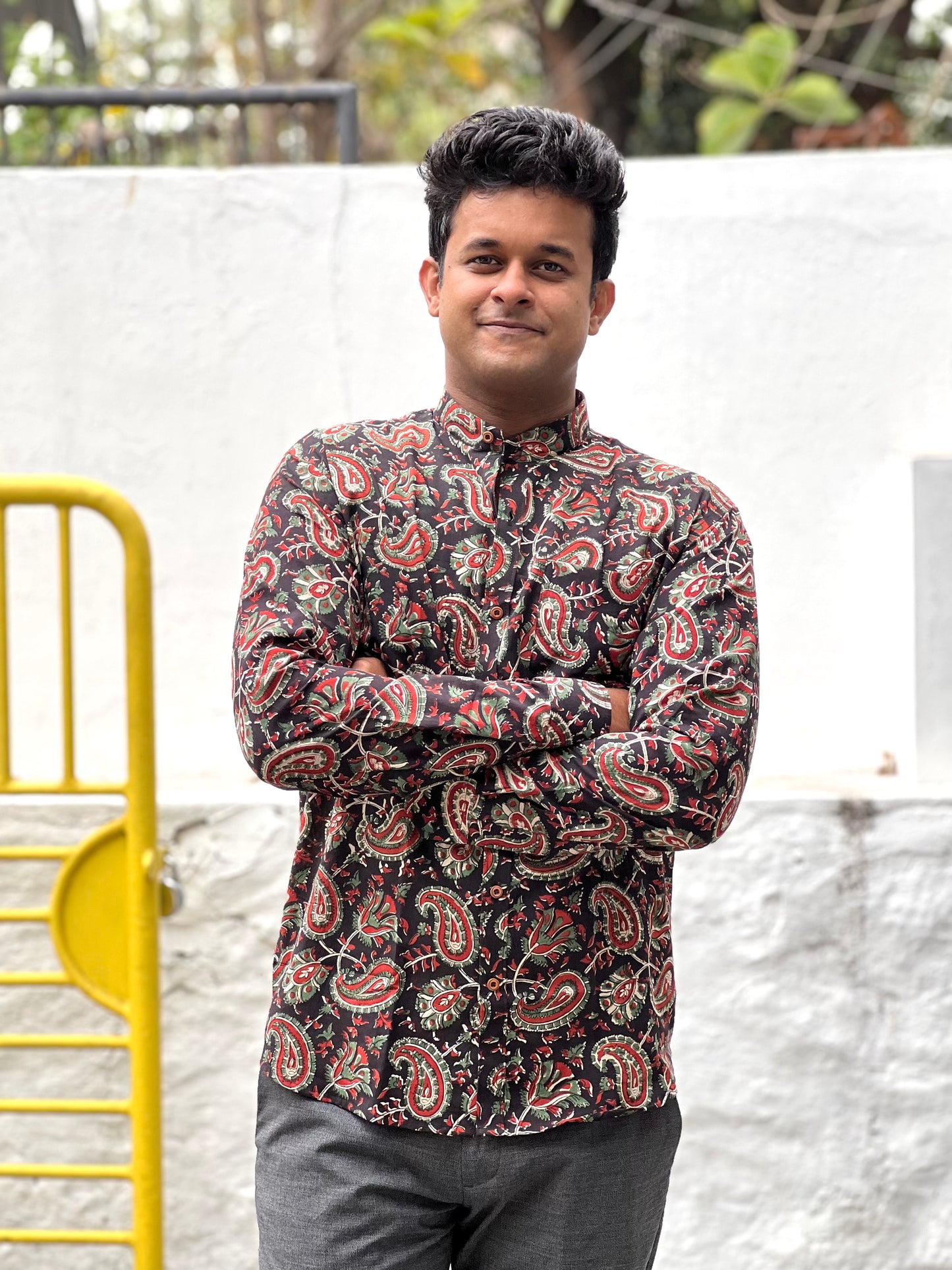 Southloom Jaipur Cotton Black and Red Hand Block Printed Shirt (Full Sleeves)