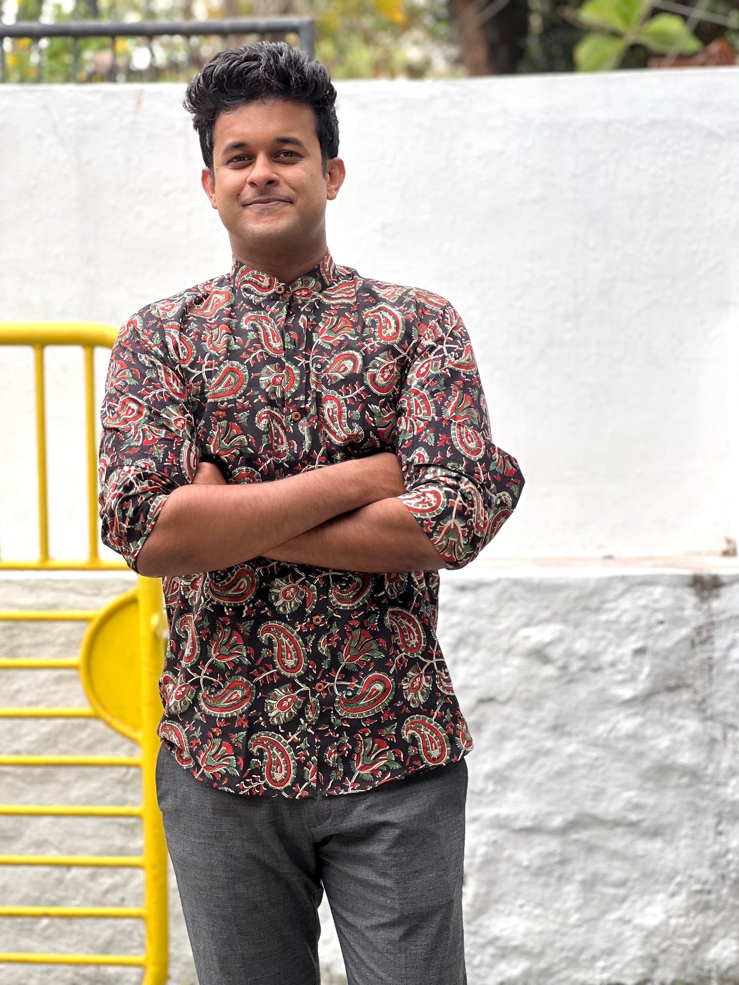 Southloom Jaipur Cotton Black and Red Hand Block Printed Shirt (Full Sleeves)