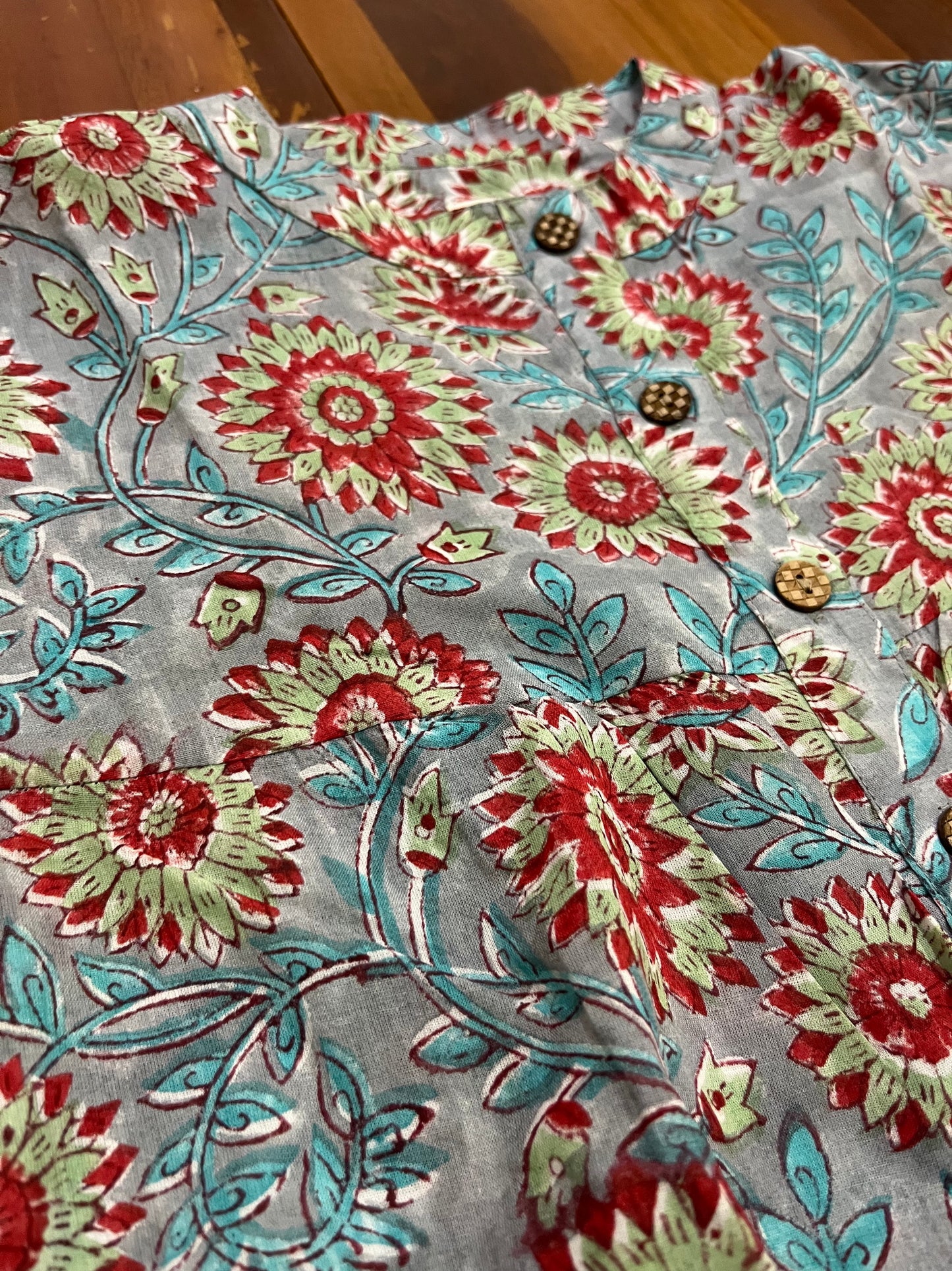 Southloom Jaipur Cotton Red Floral Hand Block Printed Blue Top (Half Sleeves)