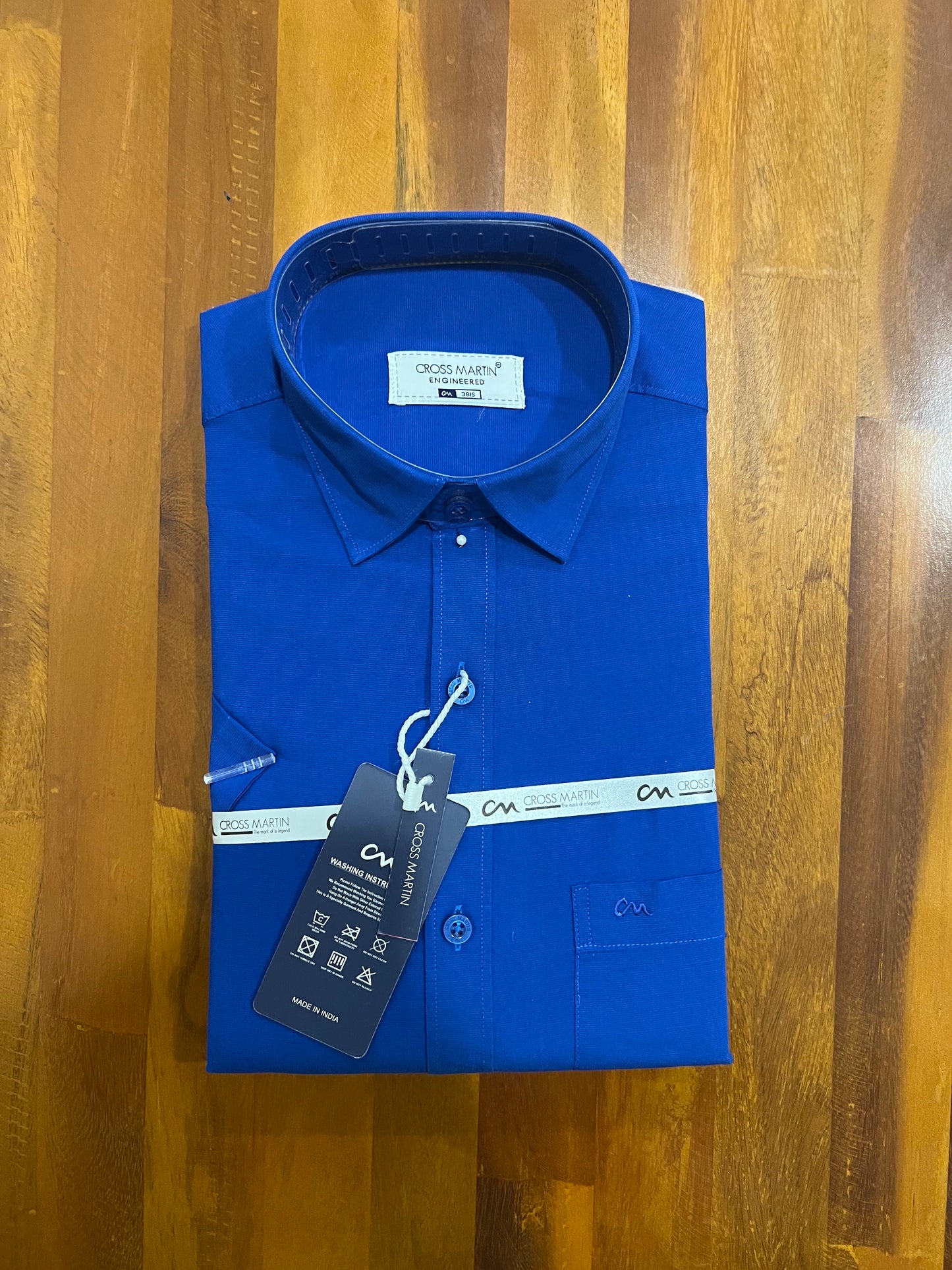 Pure Cotton Blue Solid Shirt (38 HS)
