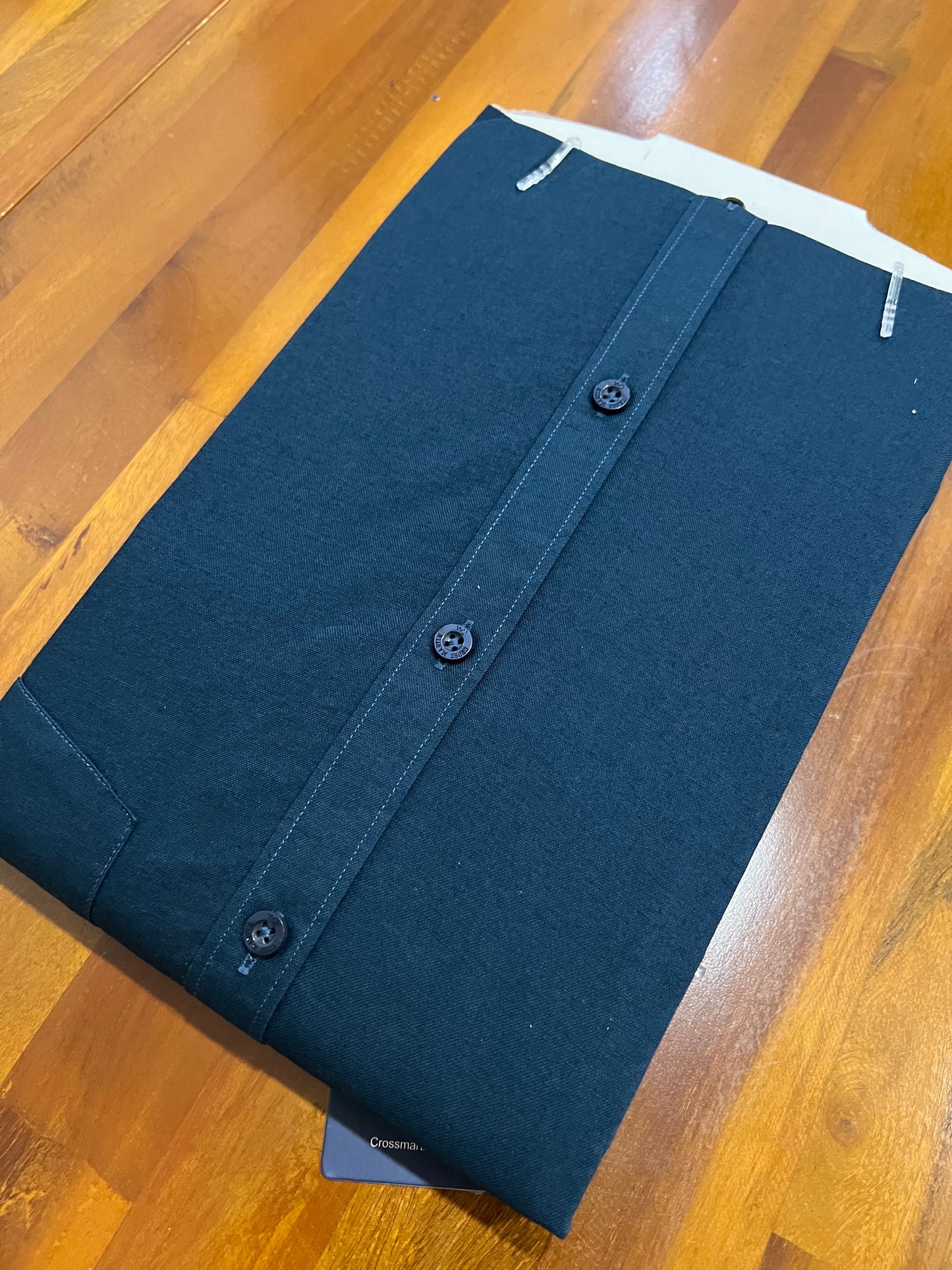 Pure Cotton Navy Blue / Green Solid Shirt (40 HS)