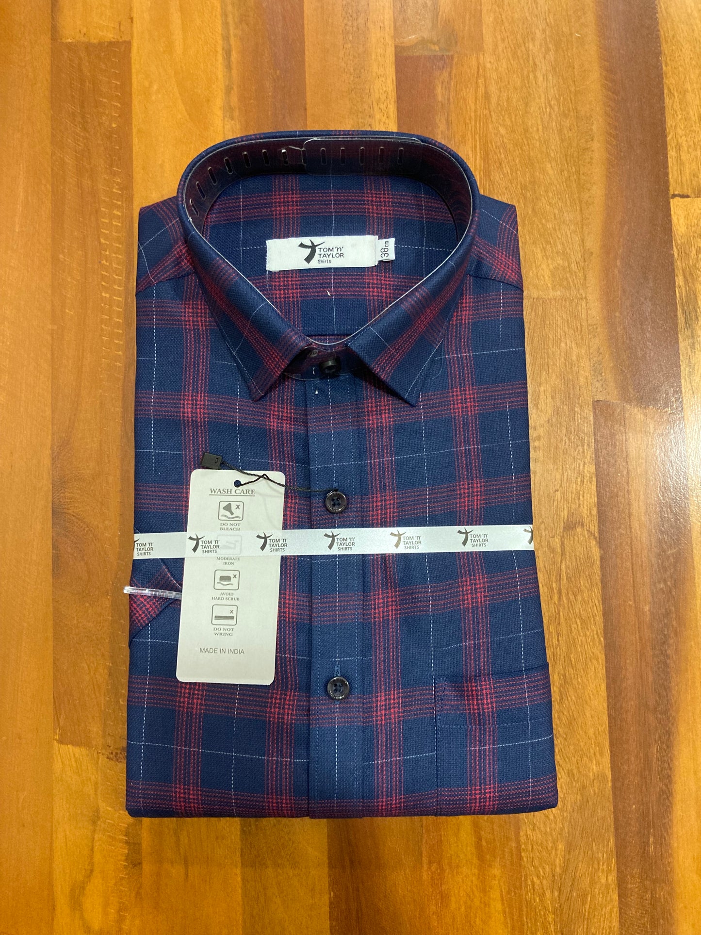 Pure Cotton Navy Blue & Red Checkered Shirt (38 HS)