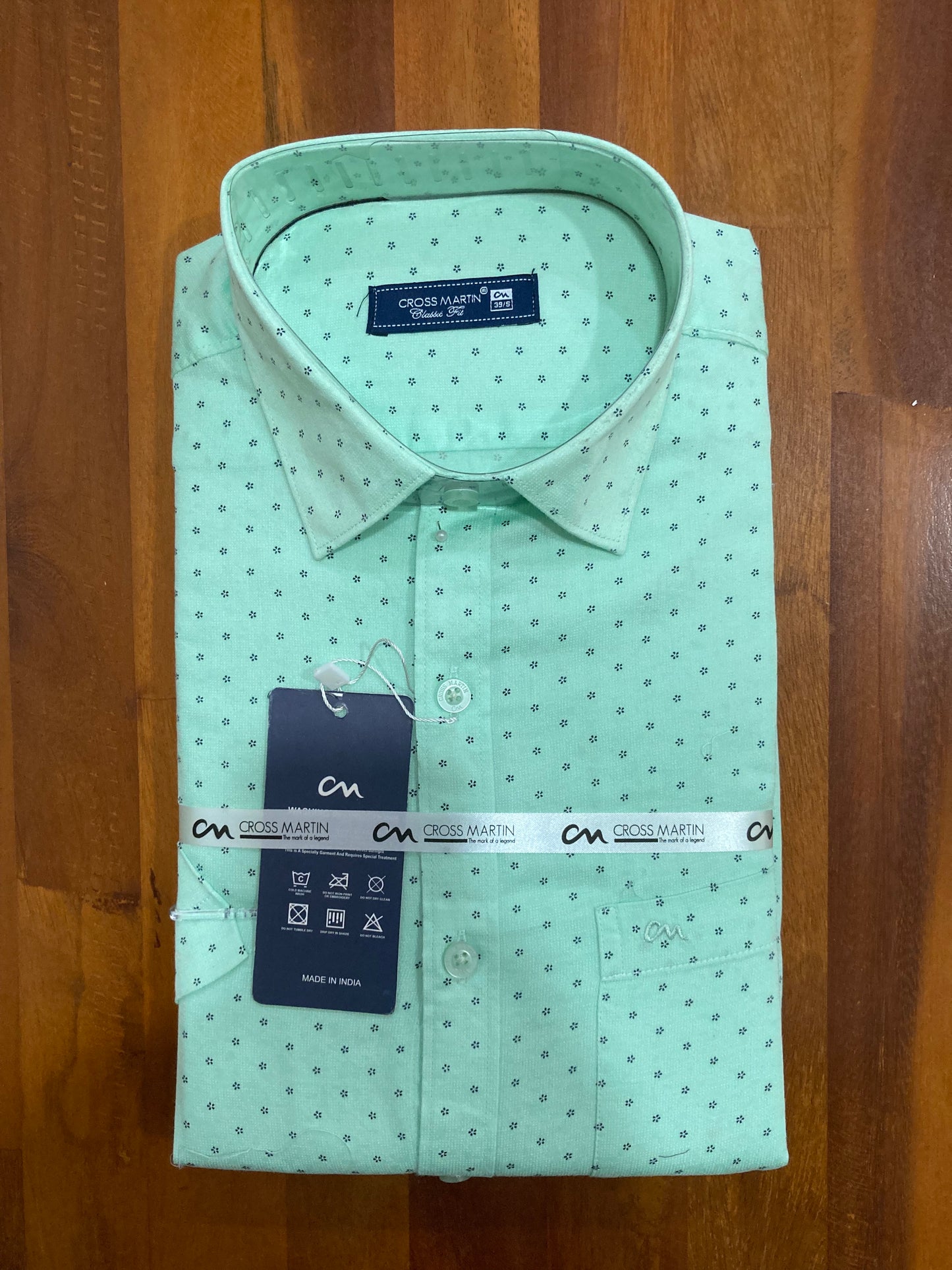 Pure Cotton Light Green Printed Shirt (38 HS)