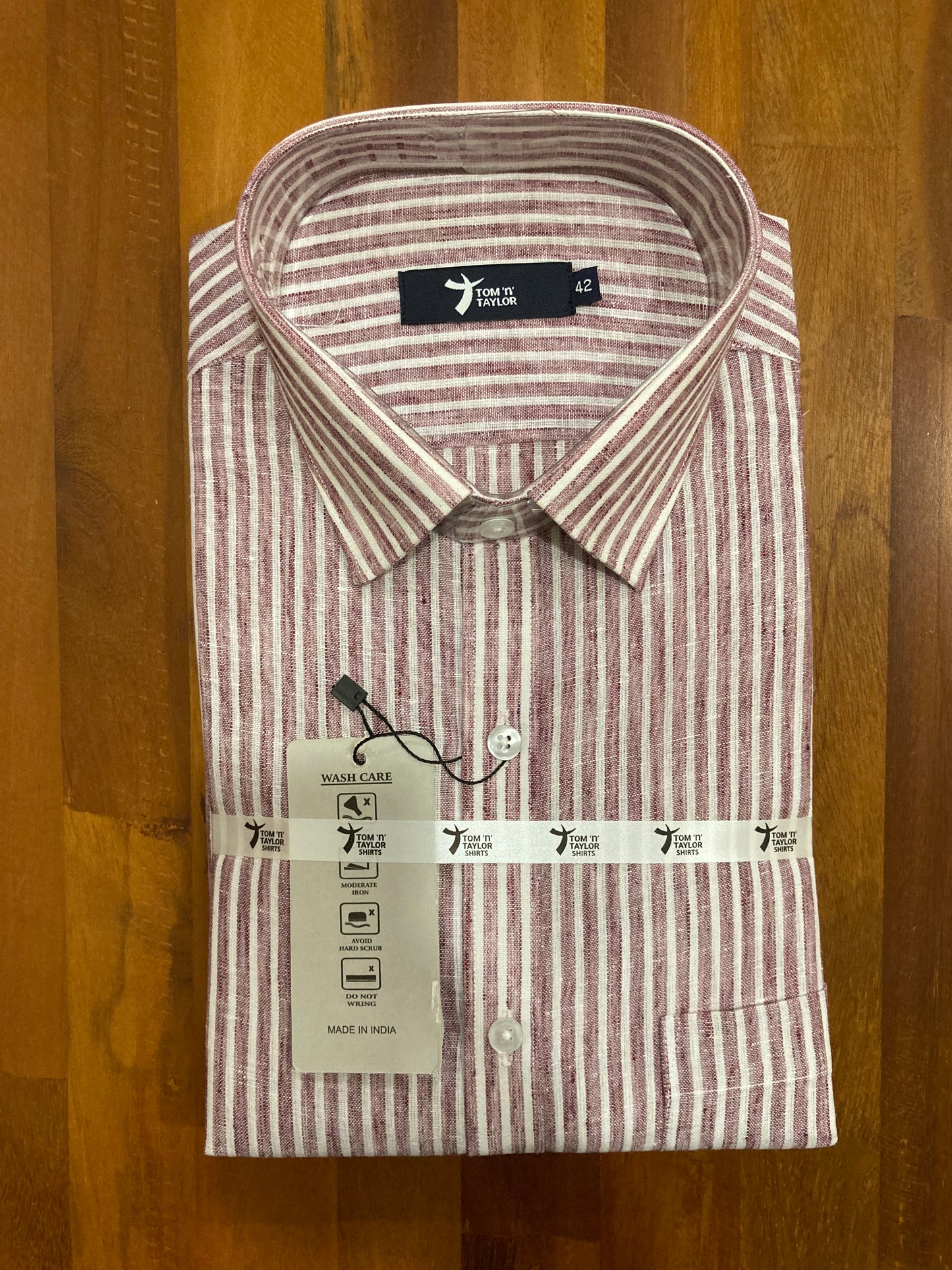 Pure Cotton Red & White Striped Shirt (42 FS)